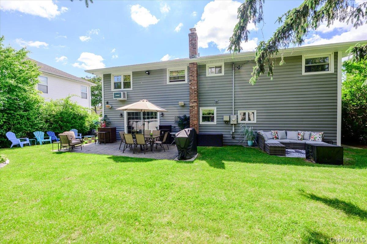 12 Northern Parkway Property Photo 26