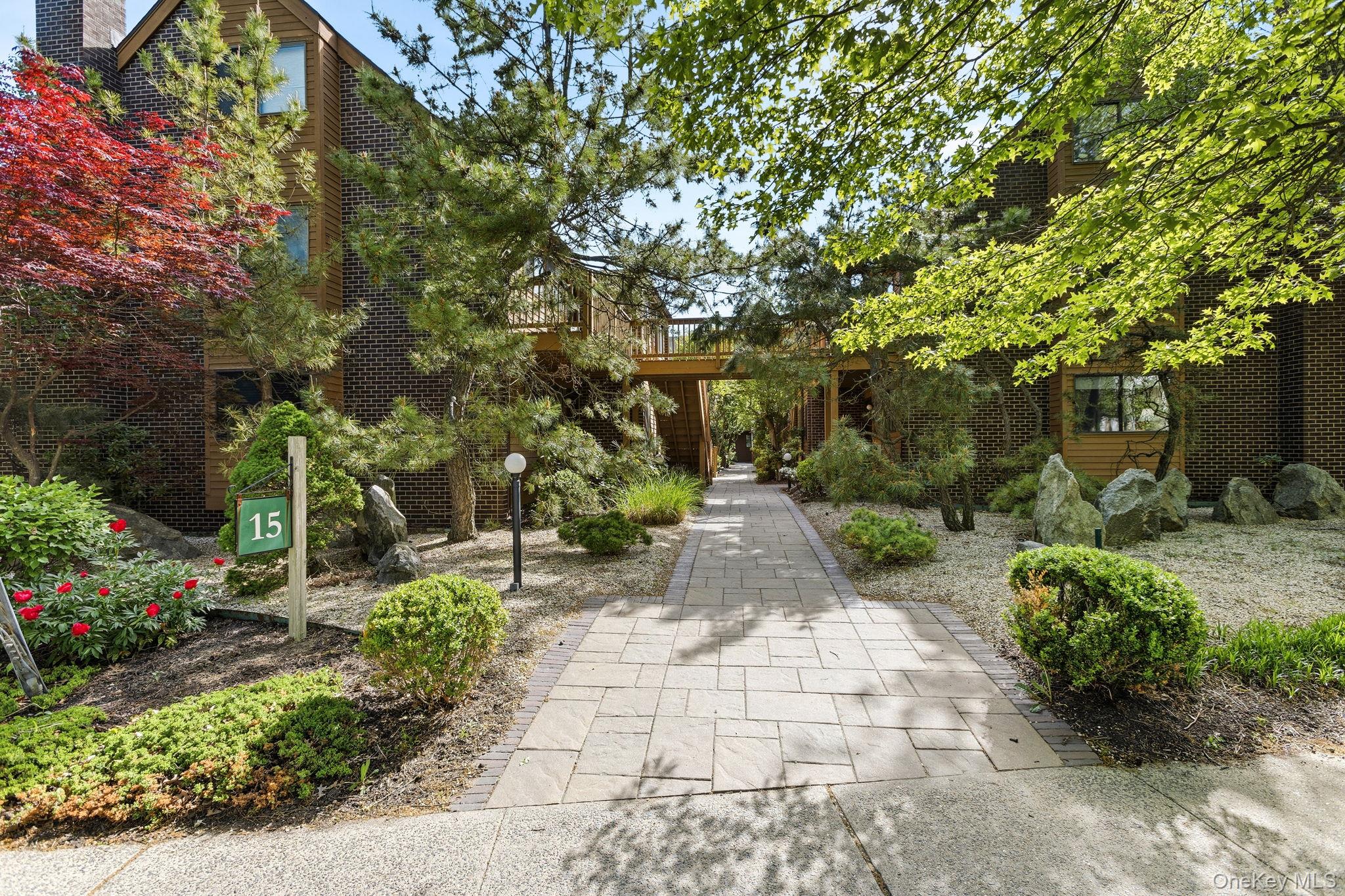 15 Greenridge Avenue 3 Property Photo 1