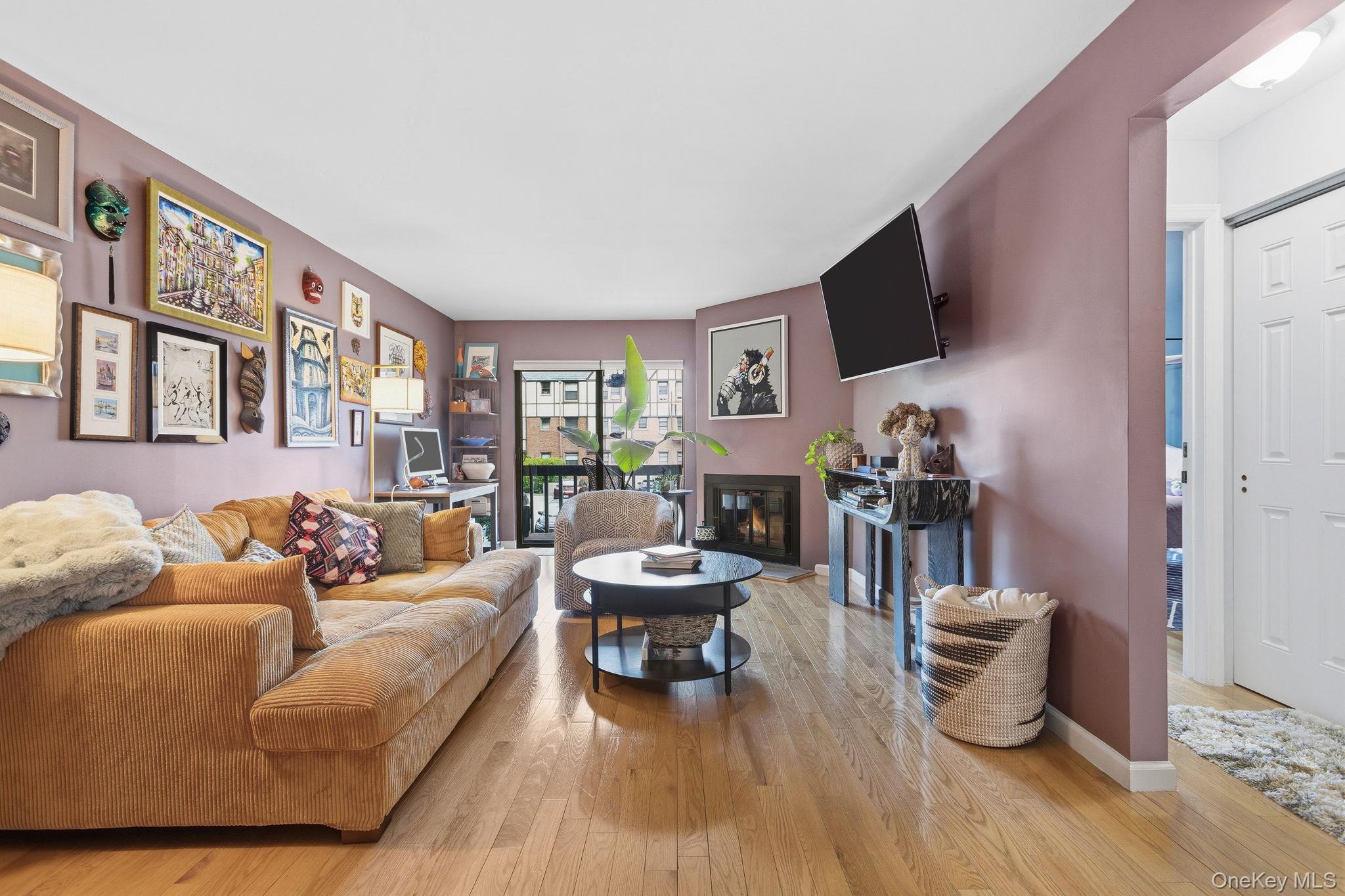15 Greenridge Avenue 3 Property Photo 6