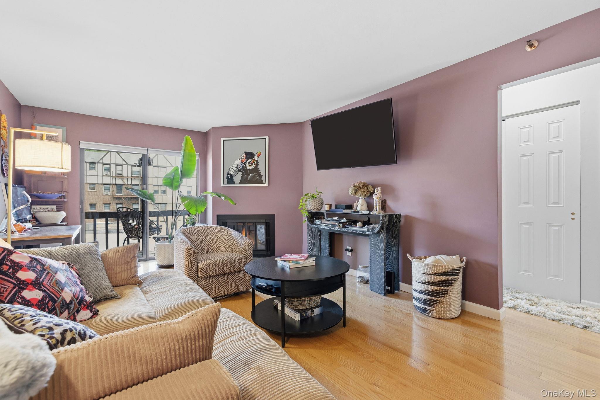 15 Greenridge Avenue 3 Property Photo 7