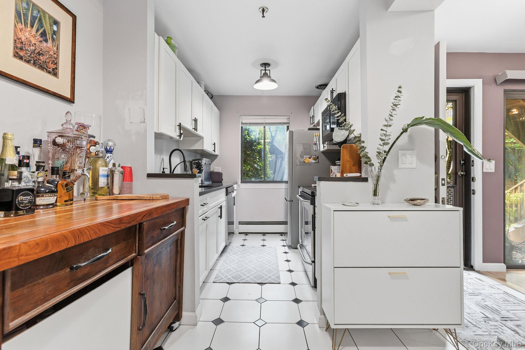 15 Greenridge Avenue 3 Property Photo 13