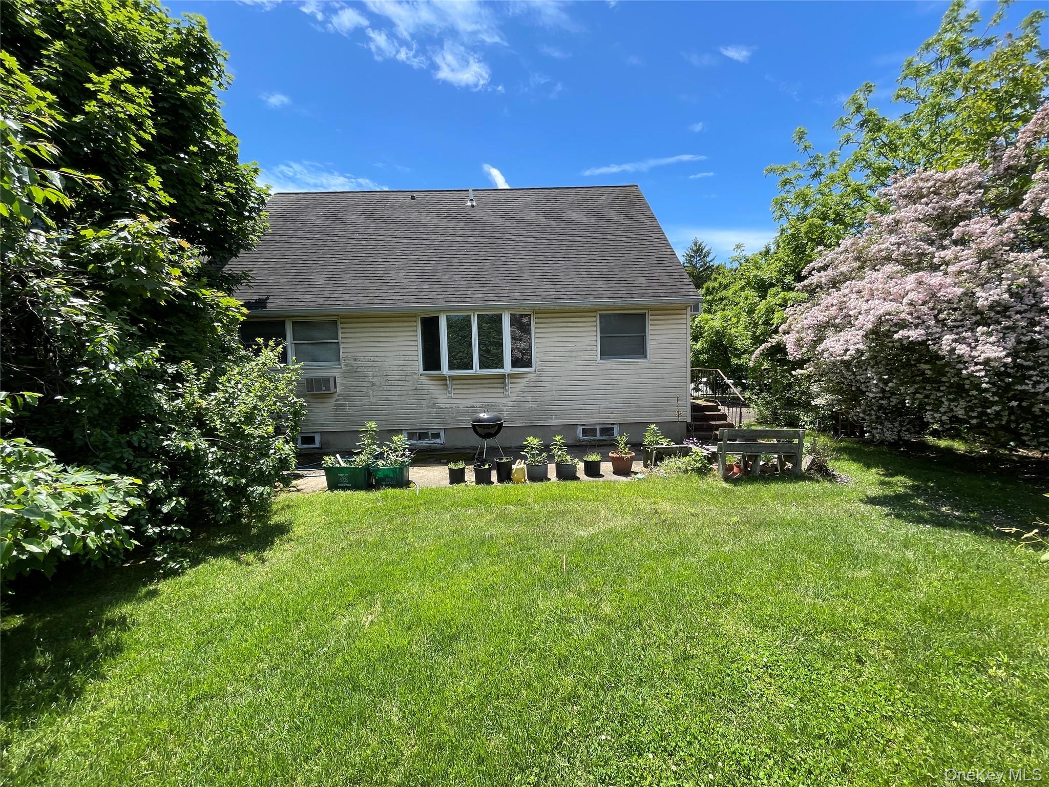 2043 Paddock Road Property Photo 20