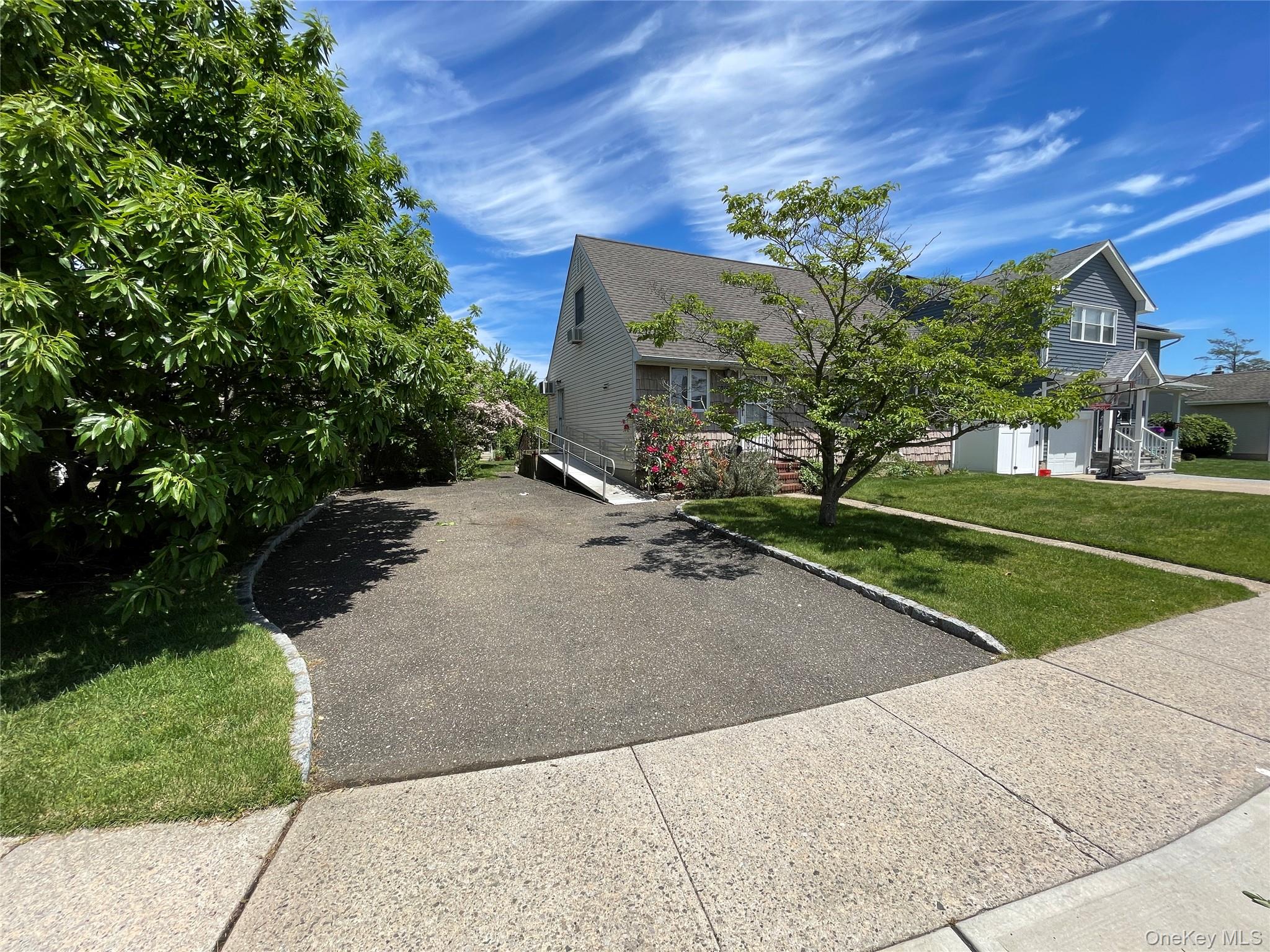 2043 Paddock Road Property Photo 23