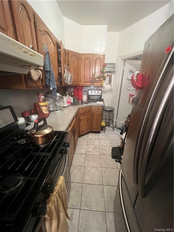 5910 Beverley Road Property Photo 5
