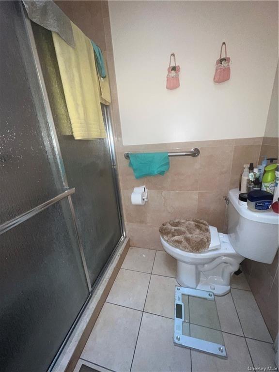 5910 Beverley Road Property Photo 7