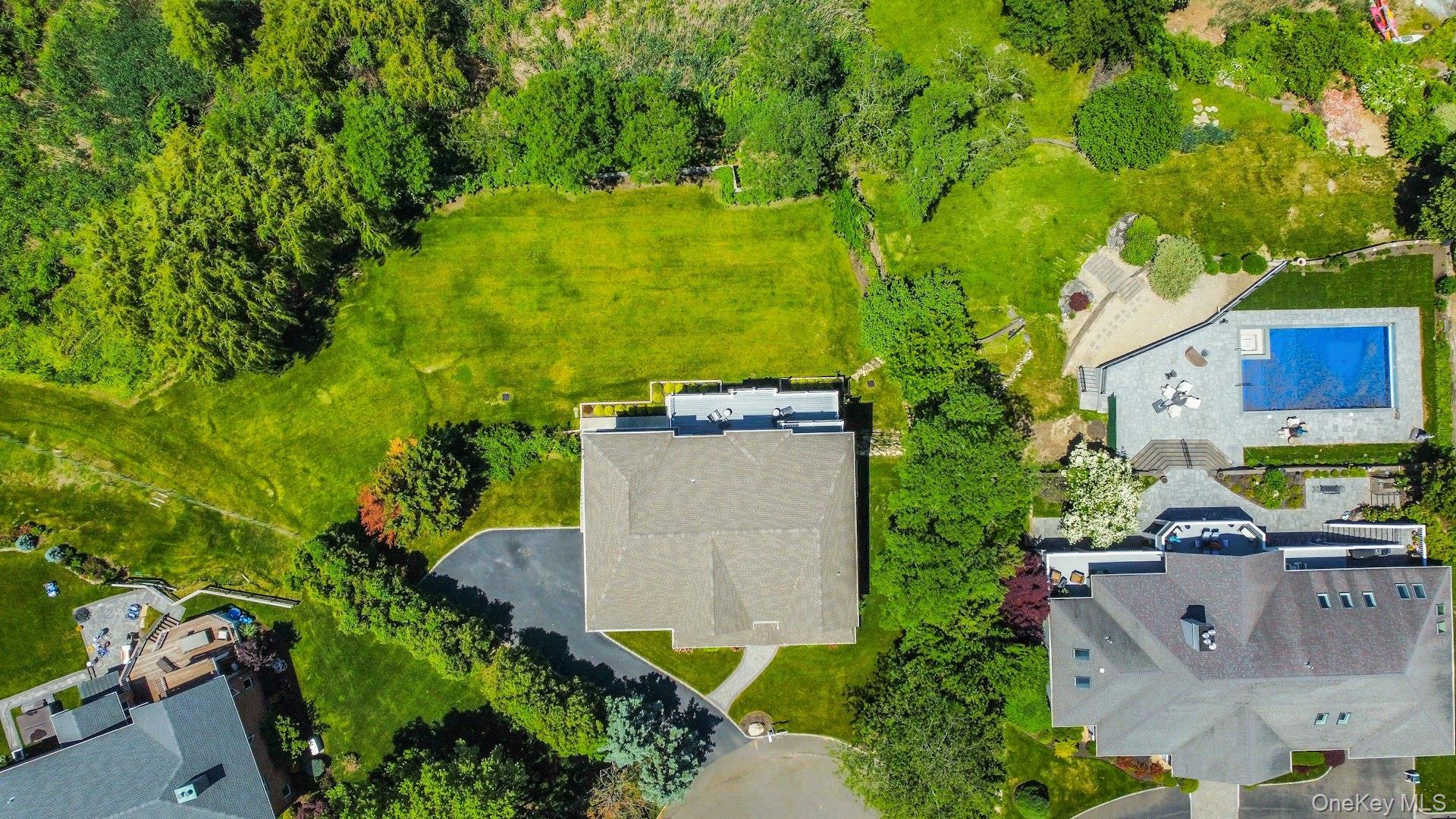 12 Barbara Lane Property Photo 45