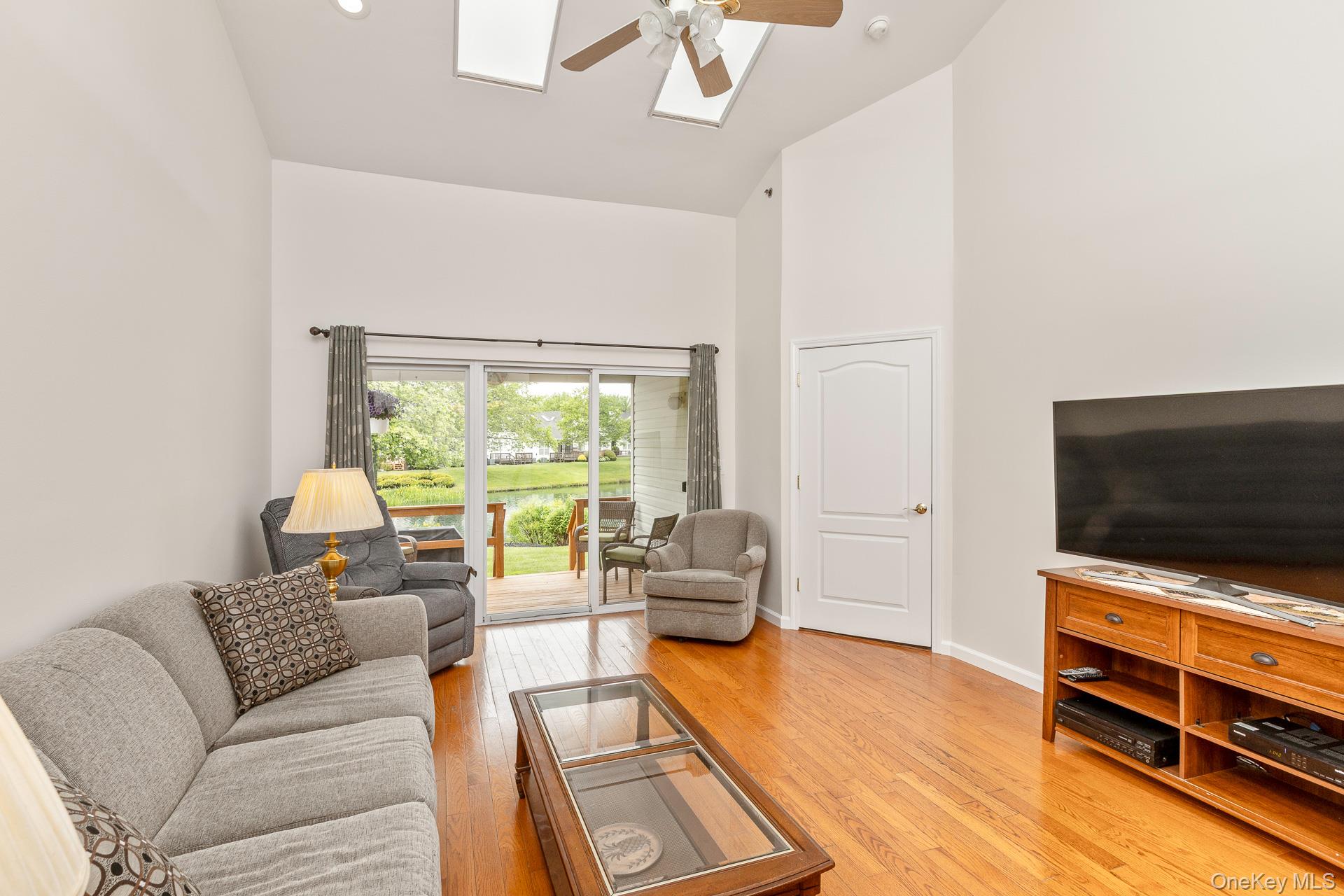 2105 Nicole Drive Property Photo 14