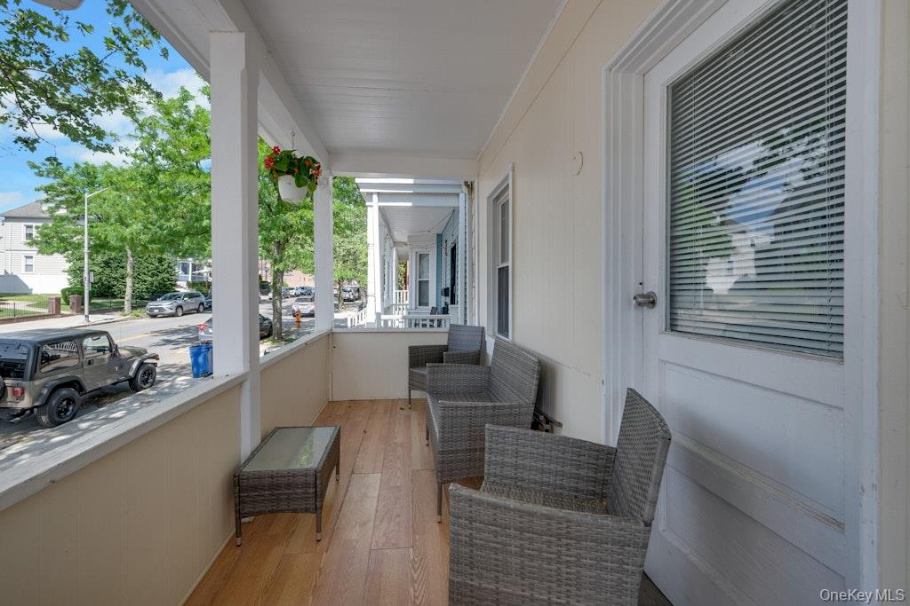 144 Beekman Avenue Property Photo 4