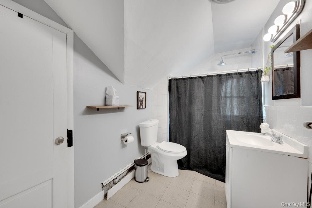144 Beekman Avenue Property Photo 26