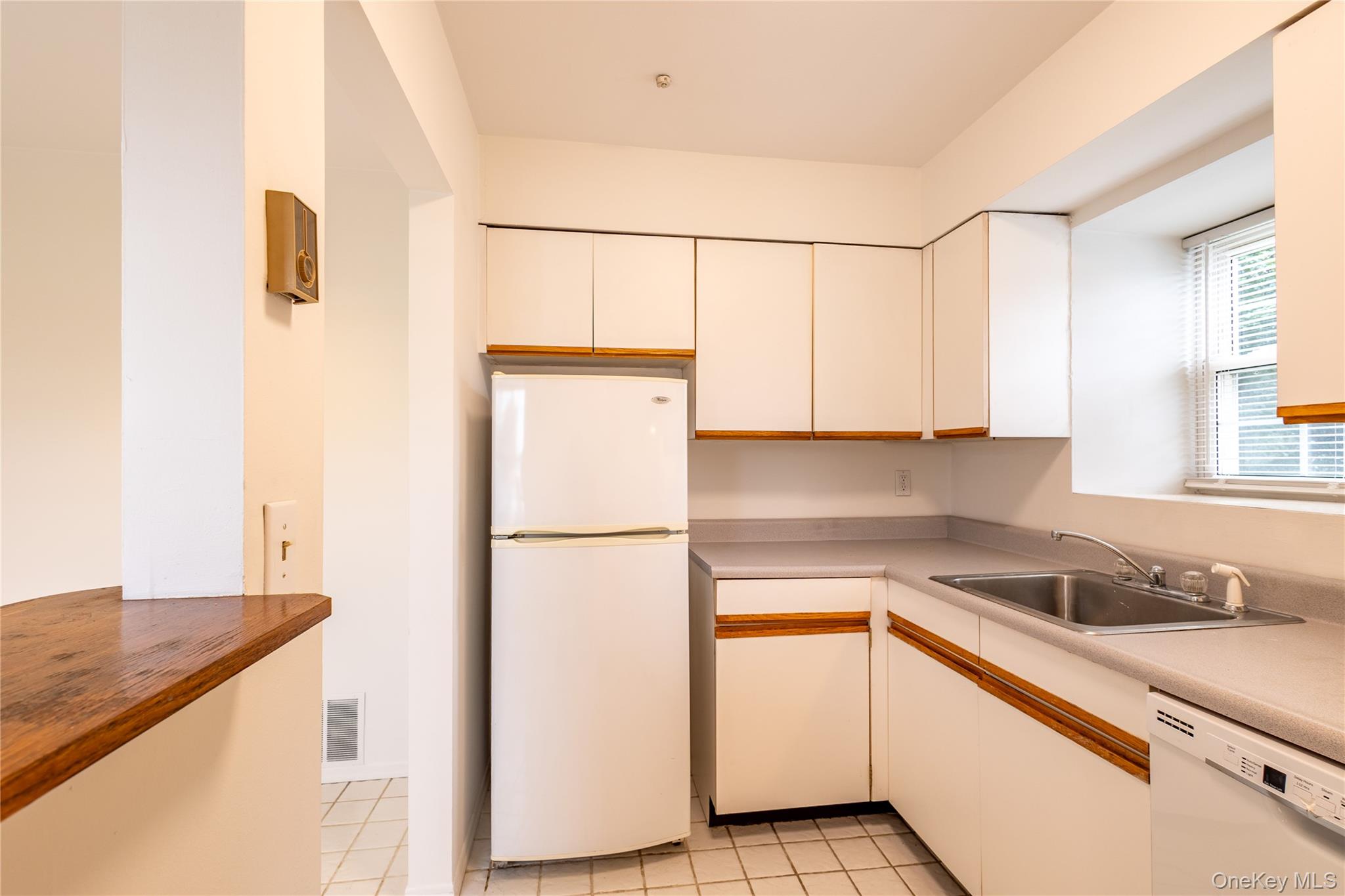 101 Sylvan Avenue 65 Property Photo 2