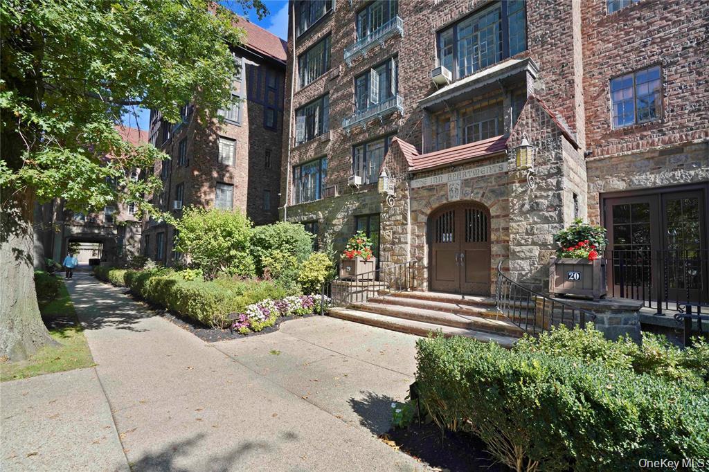 20 Continental Avenue 1-g Property Photo 2