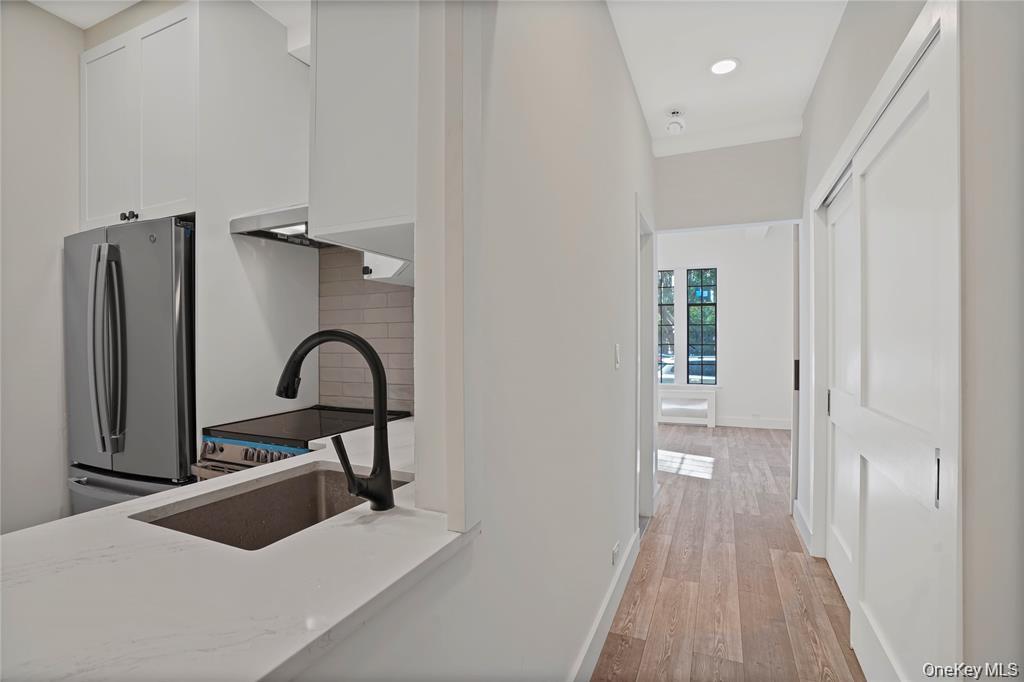 20 Continental Avenue 1-g Property Photo 13