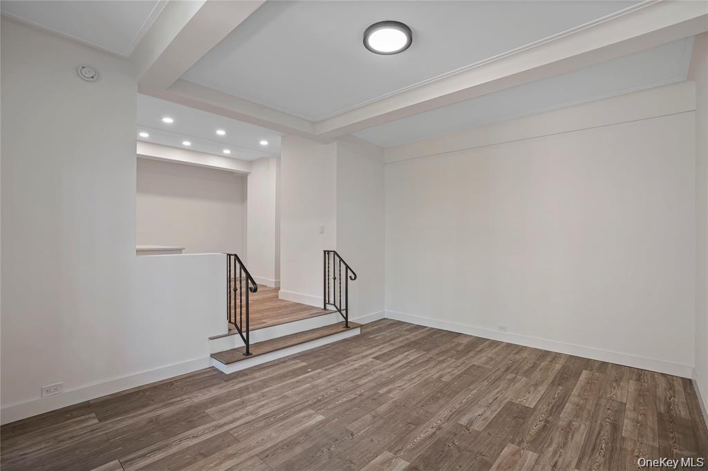 20 Continental Avenue 1-g Property Photo 23