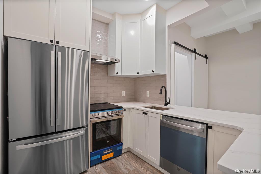 20 Continental Avenue 1-g Property Photo 24