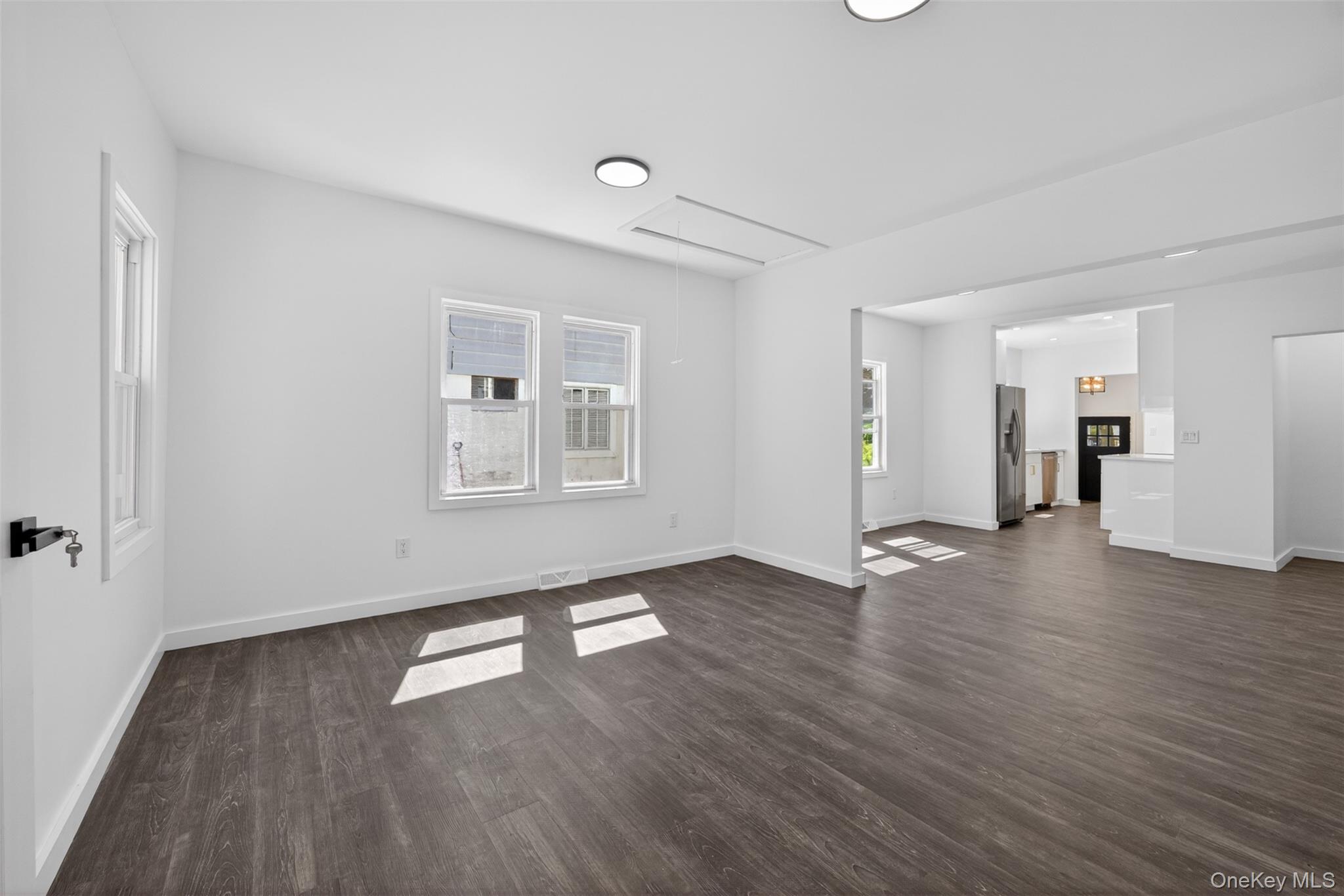 60 W Jeanibo Road Property Photo 7