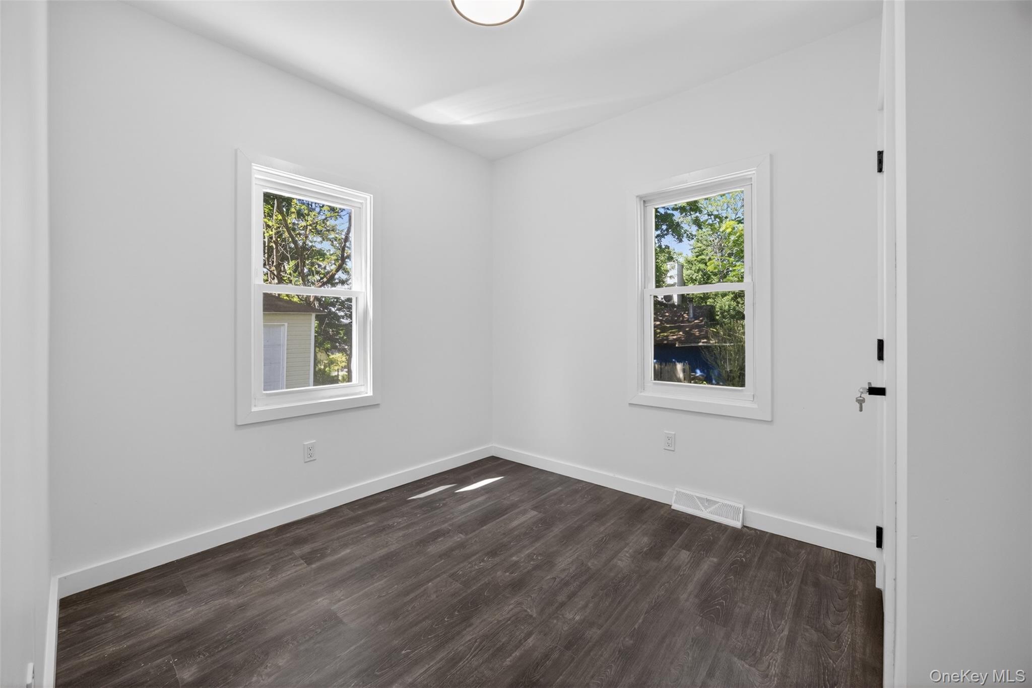 60 W Jeanibo Road Property Photo 23