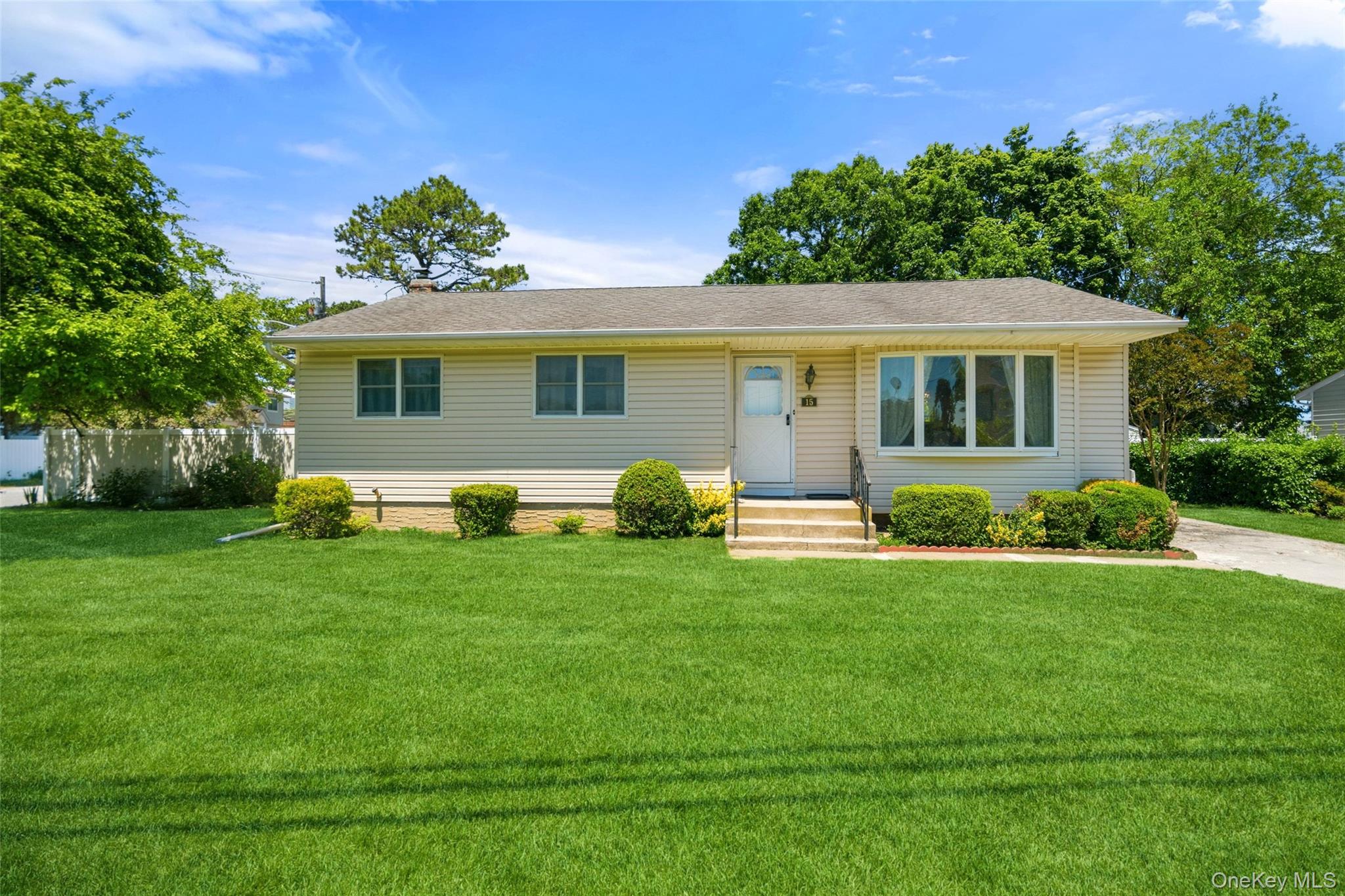 15 Lincoln Avenue