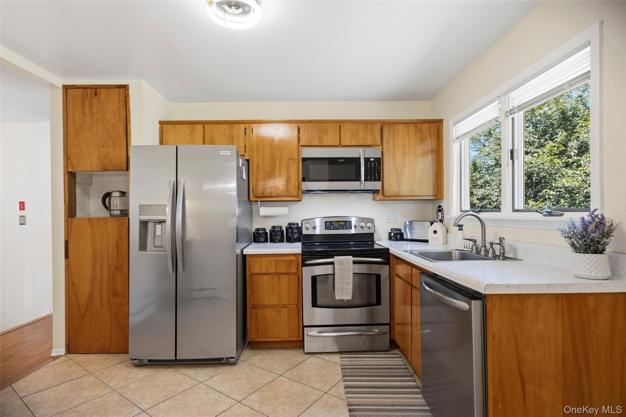 15 Lincoln Avenue Property Photo 12