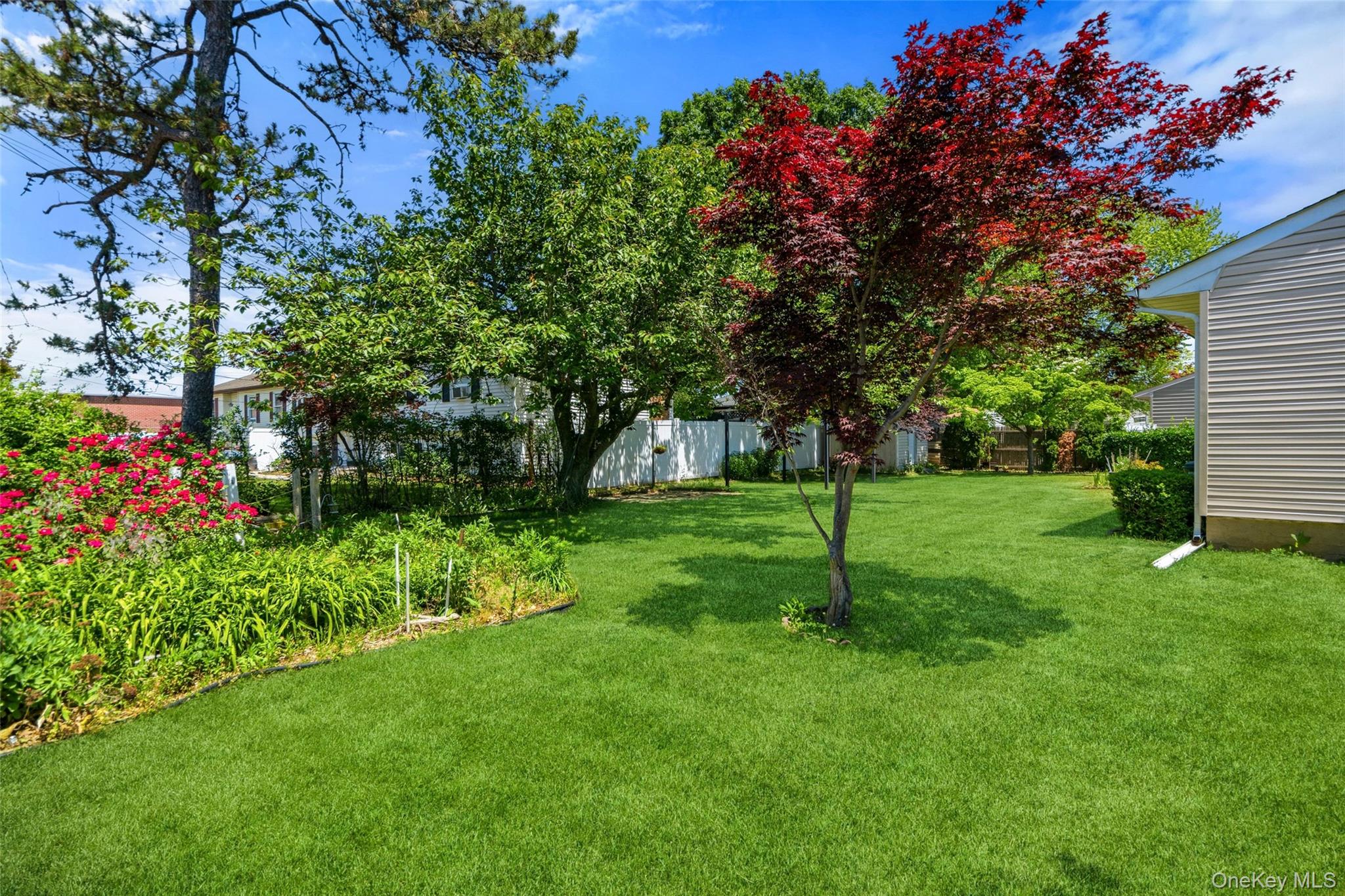 15 Lincoln Avenue Property Photo 29