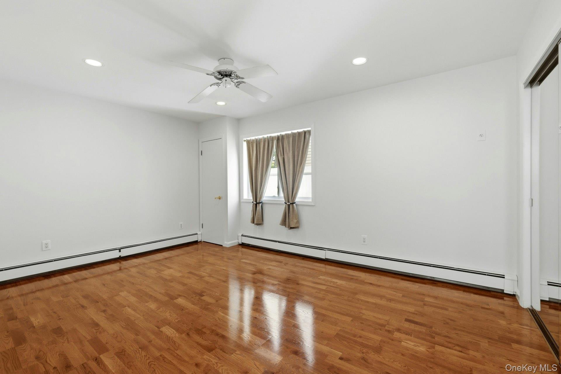 35 3rd Avenue Property Photo 16