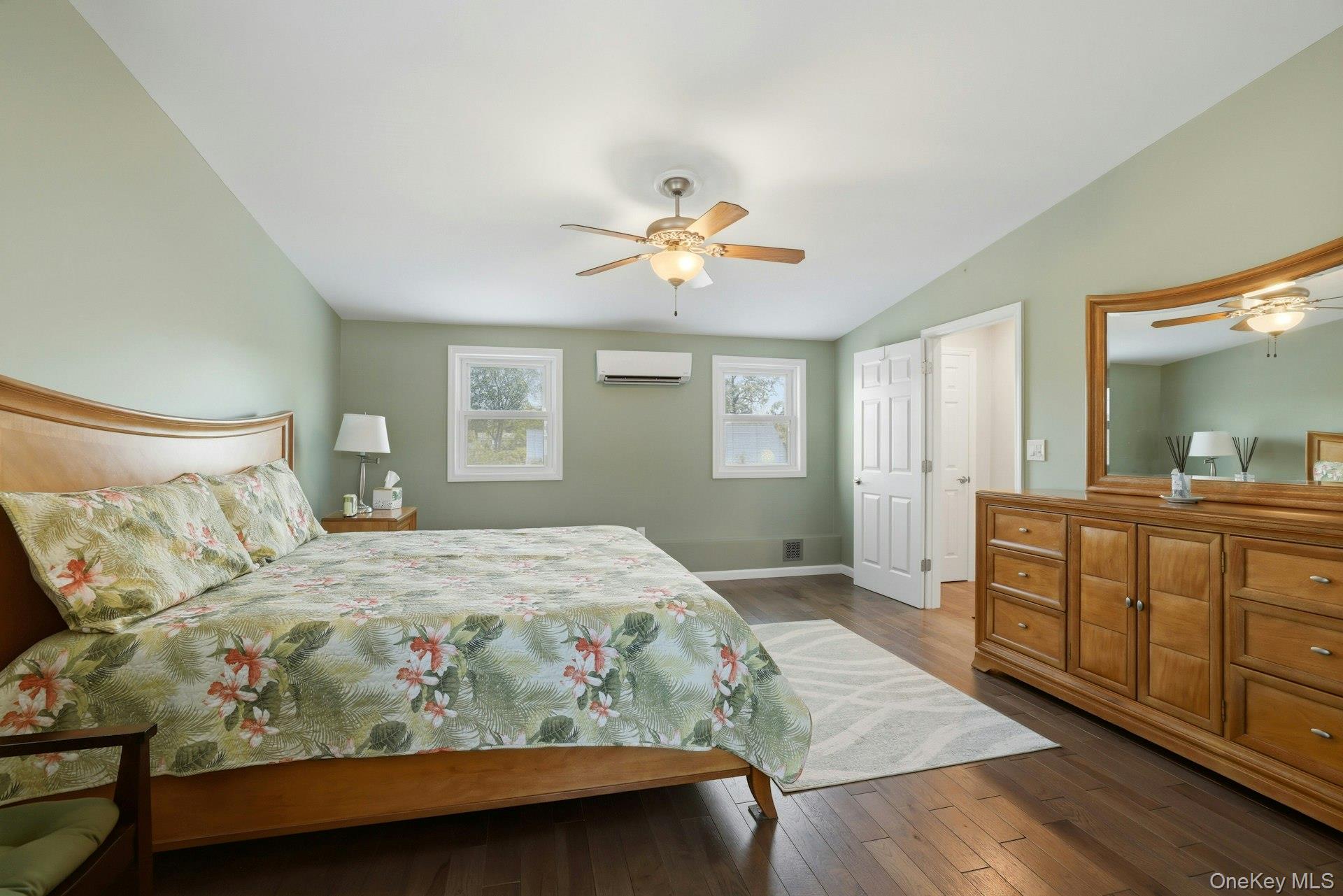 35 3rd Avenue Property Photo 22