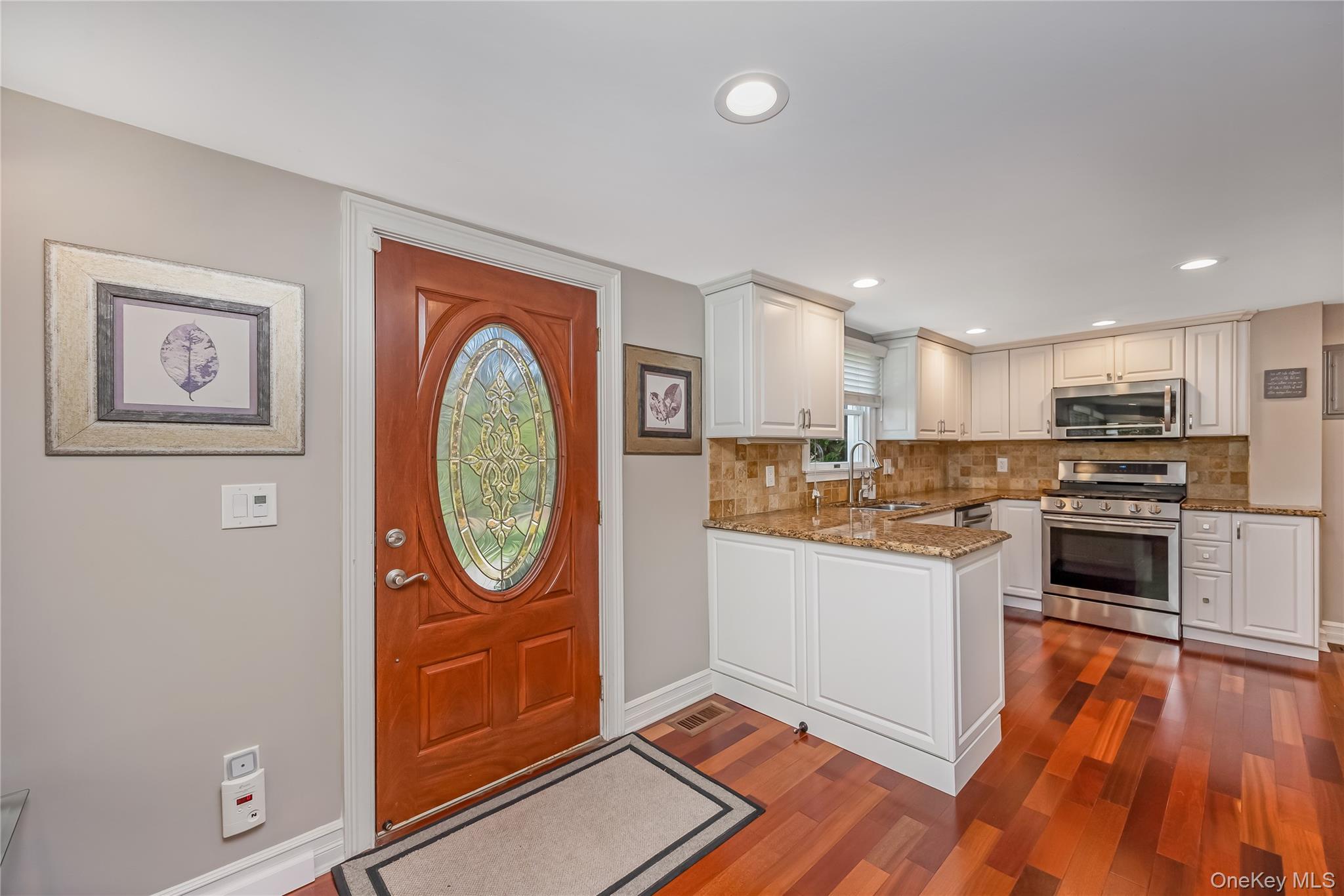 427 Vanderbilt Boulevard Property Photo 4