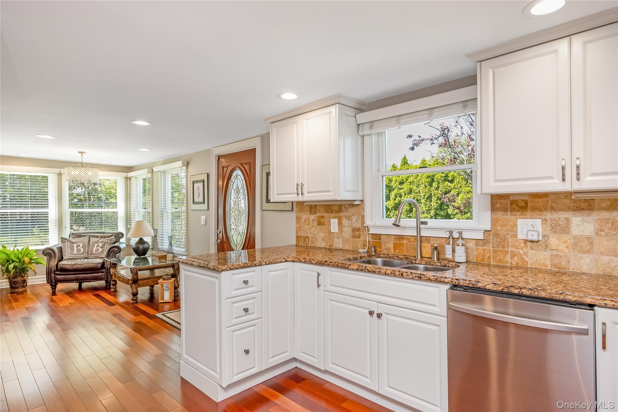 427 Vanderbilt Boulevard Property Photo 6