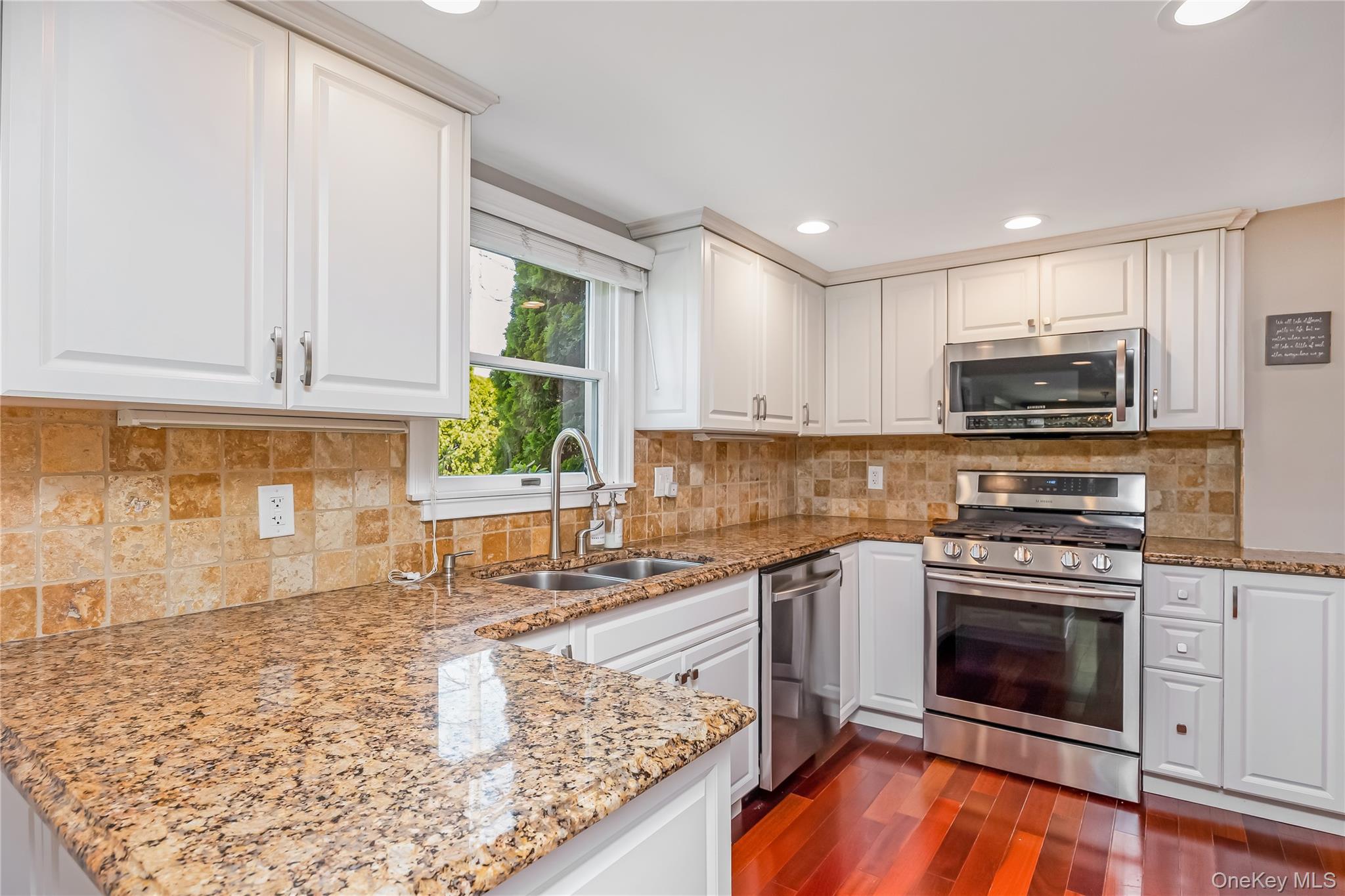 427 Vanderbilt Boulevard Property Photo 7