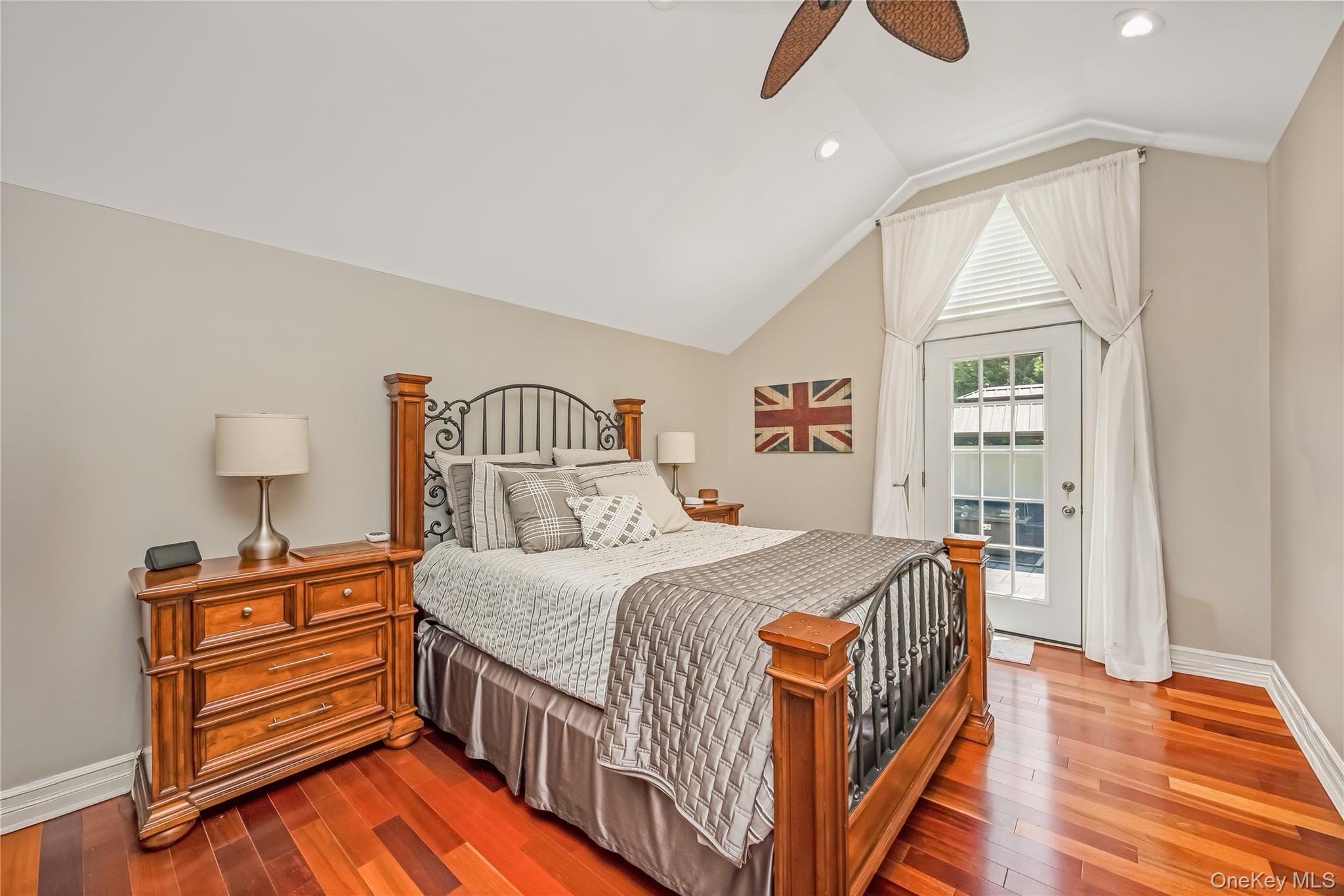 427 Vanderbilt Boulevard Property Photo 18