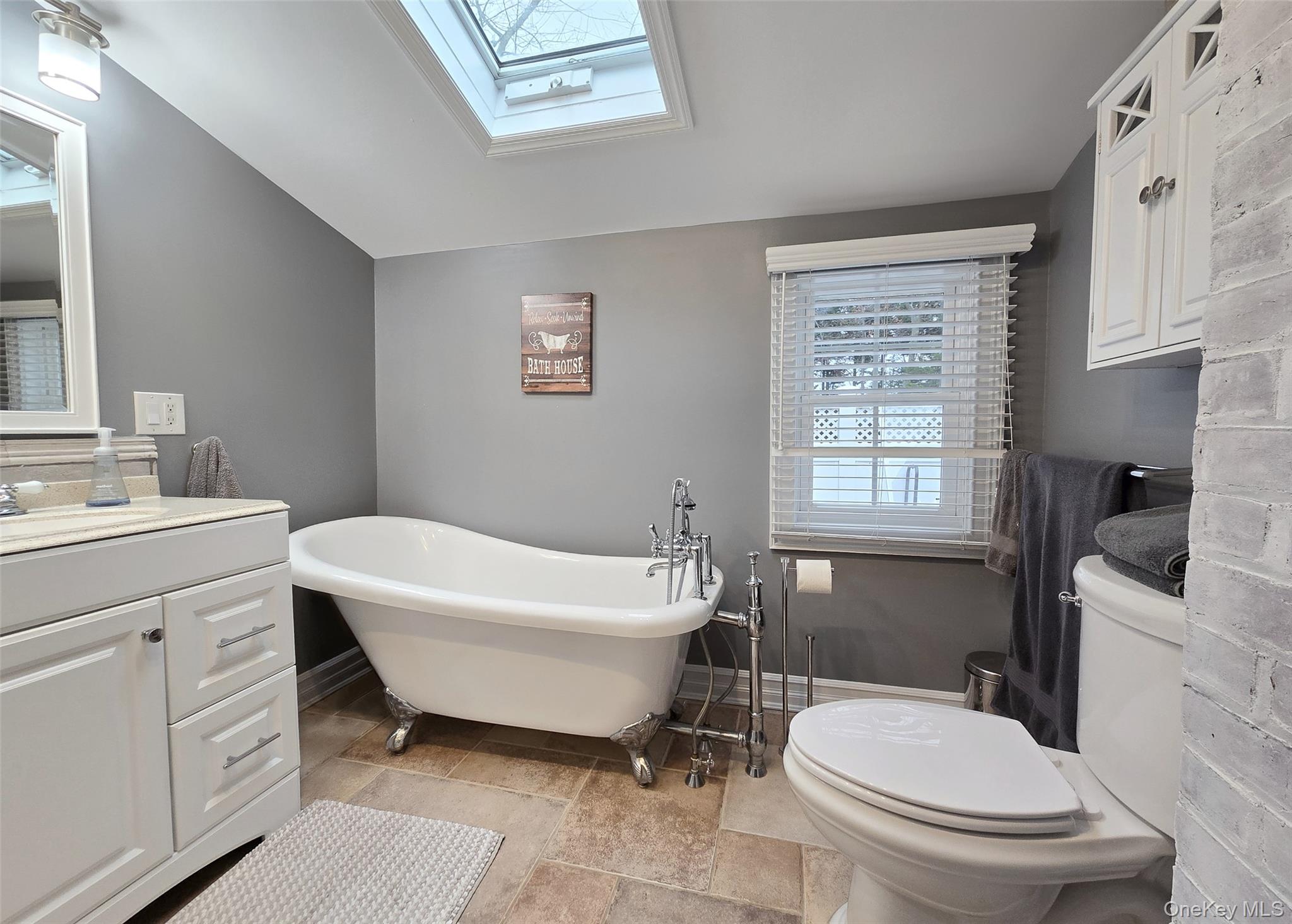 427 Vanderbilt Boulevard Property Photo 22