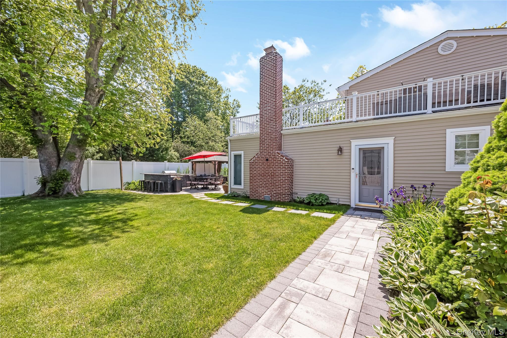 427 Vanderbilt Boulevard Property Photo 27