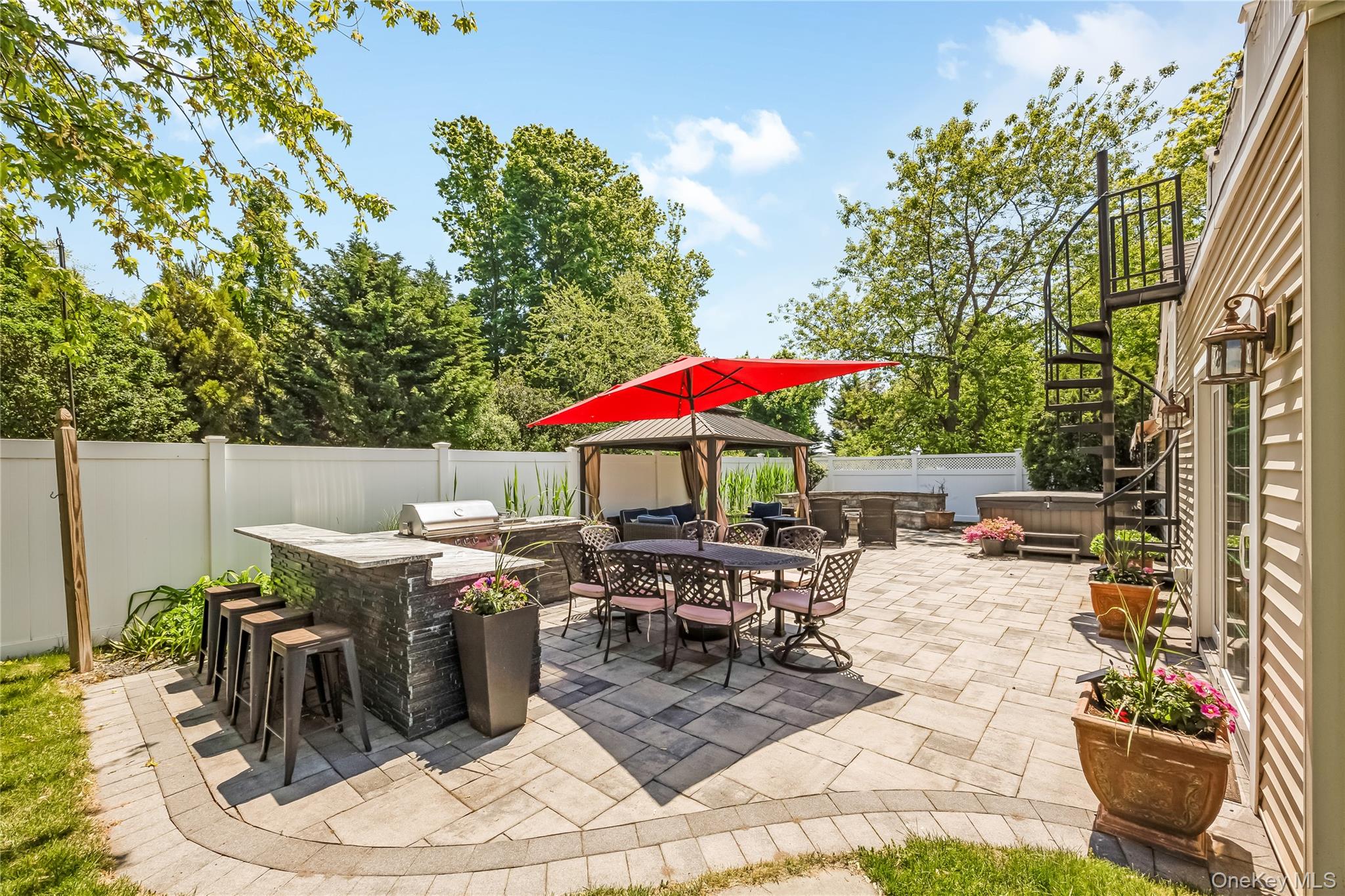 427 Vanderbilt Boulevard Property Photo 29