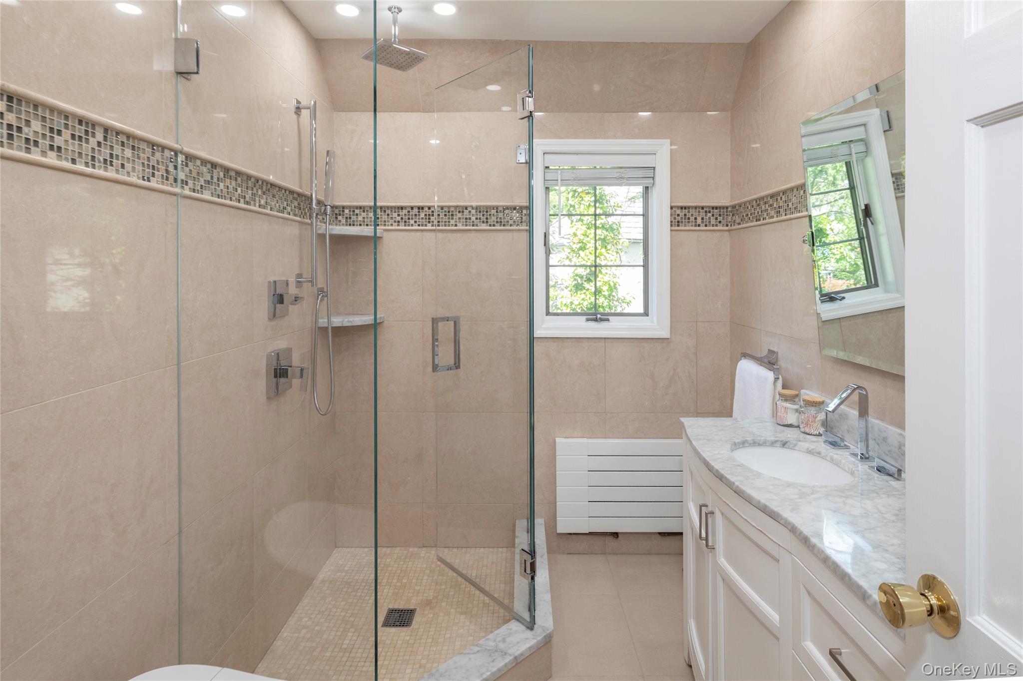 18 Hemlock Road Property Photo 20