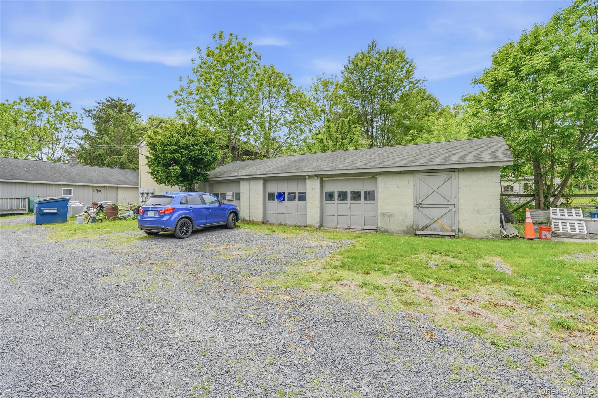 345 Drexel Drive Property Photo 16