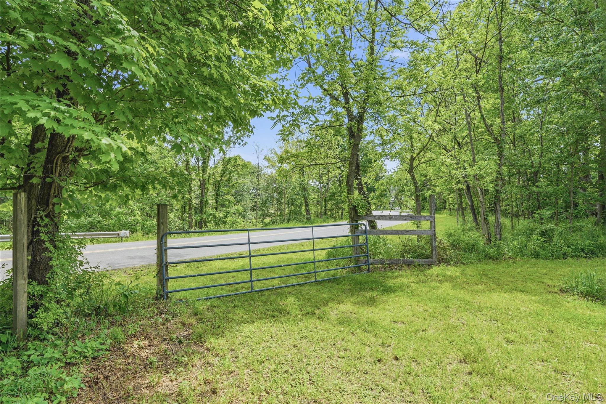 345 Drexel Drive Property Photo 28