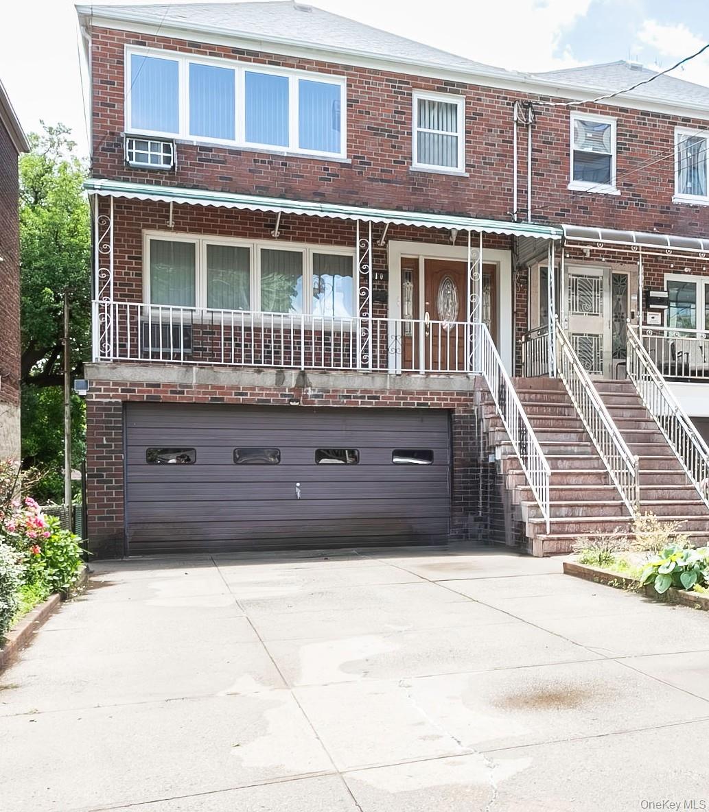 810 Neill Avenue Property Photo 1