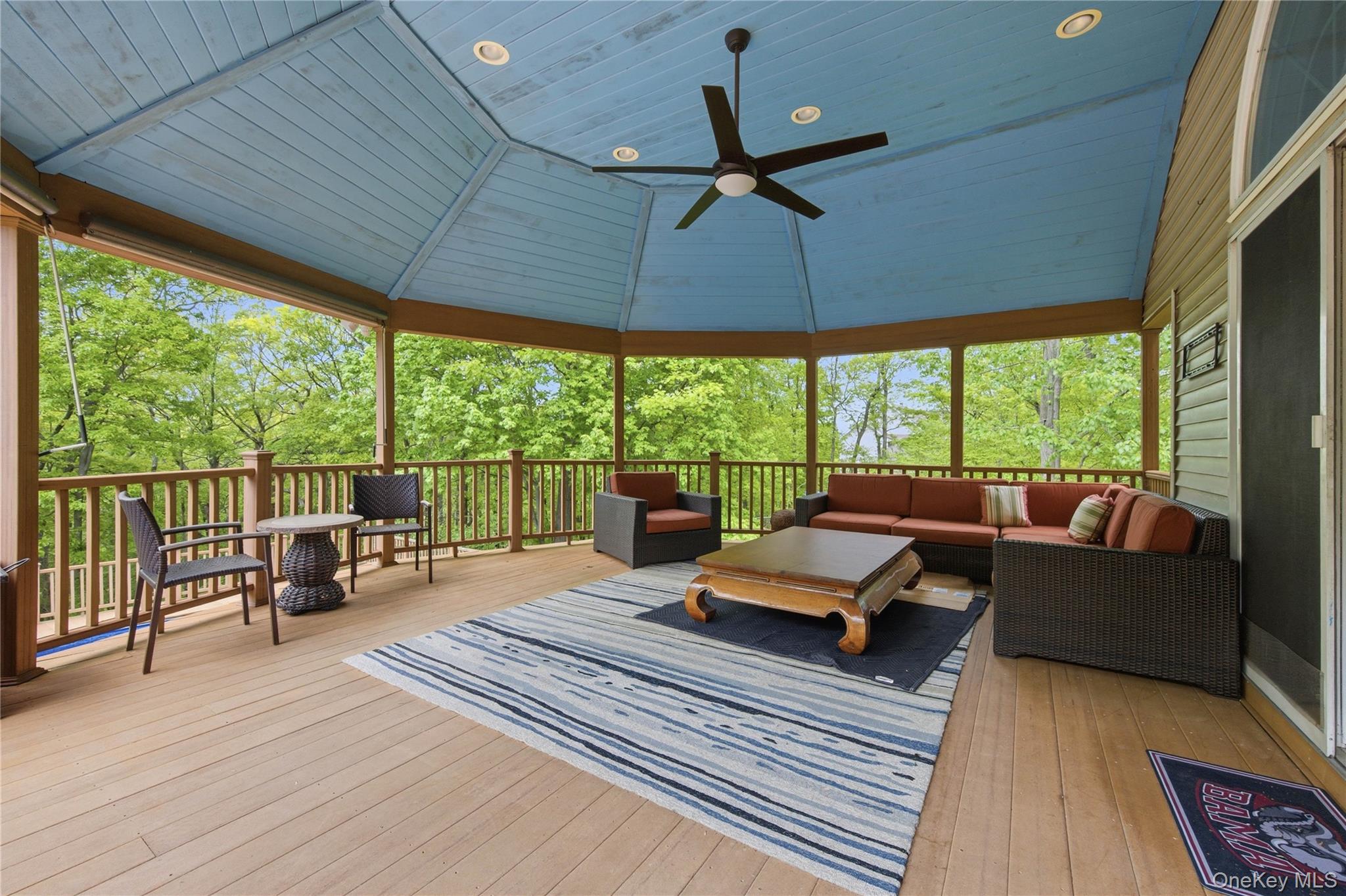 17 James Court Property Photo 25