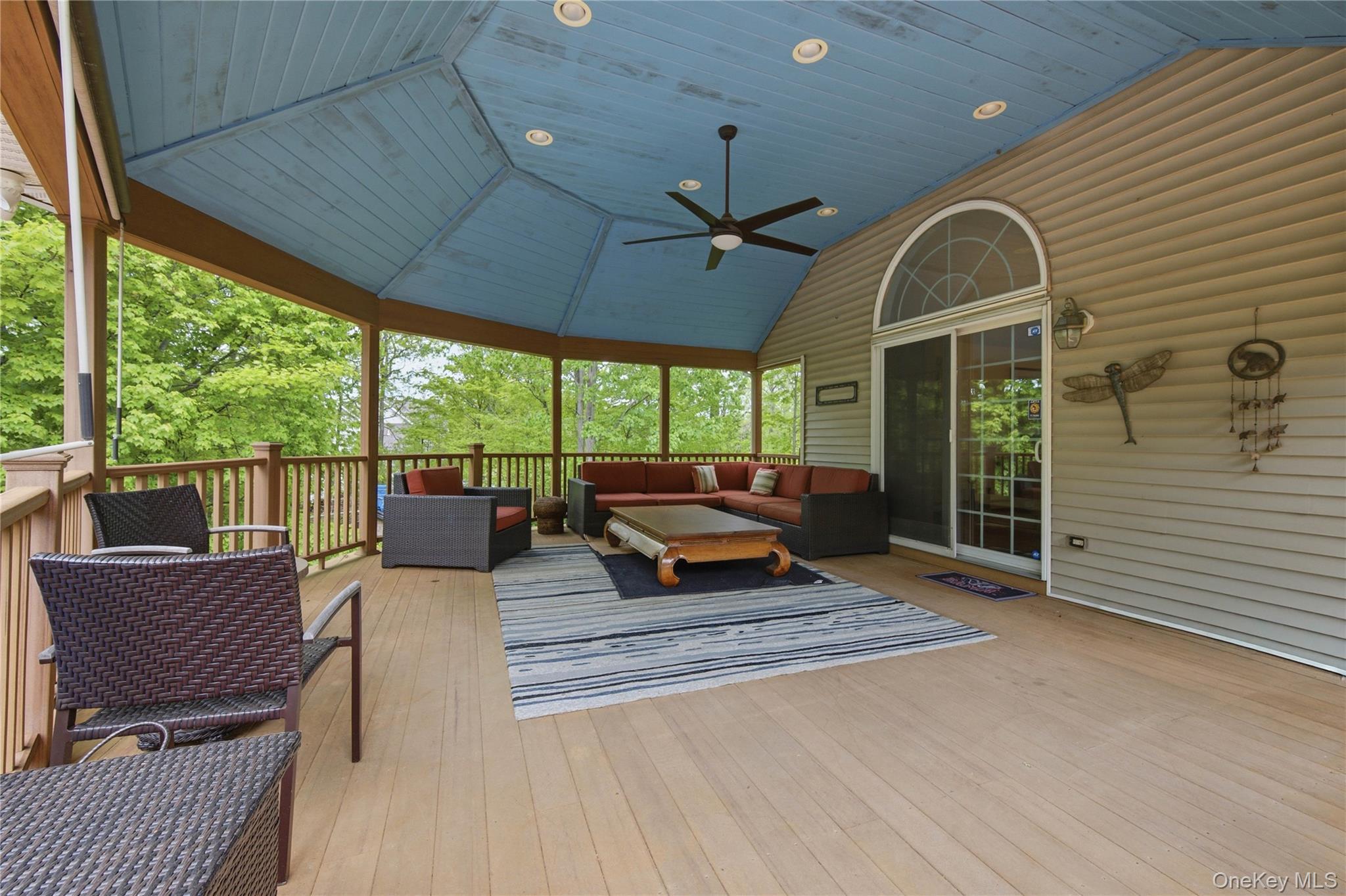 17 James Court Property Photo 26