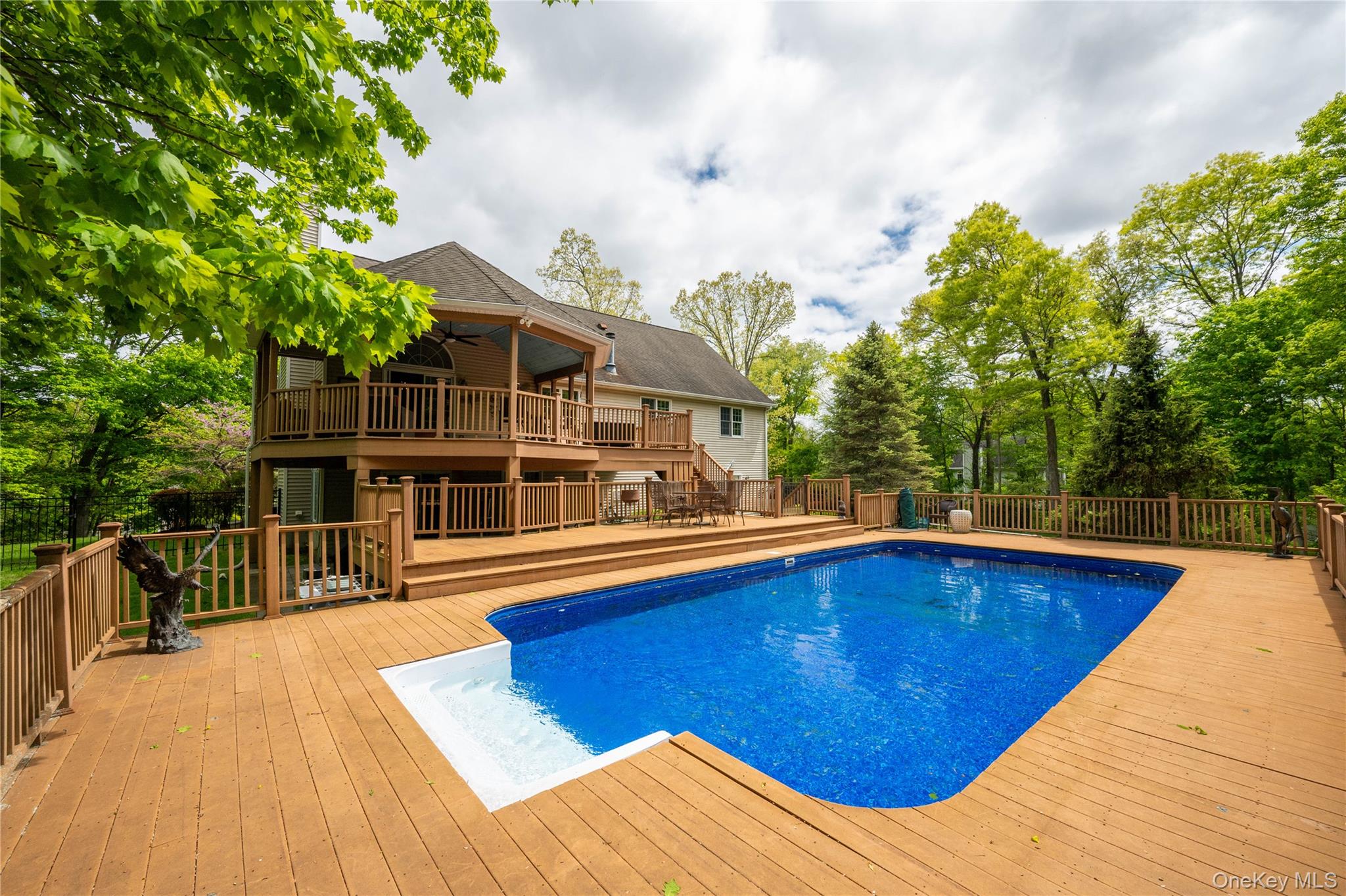17 James Court Property Photo 29