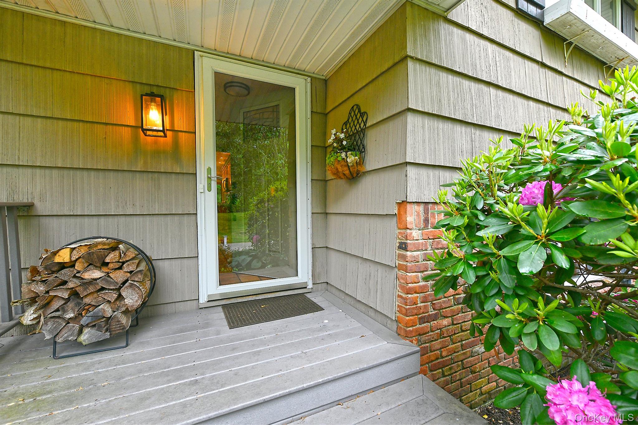 44 Wyoming Drive Property Photo 4