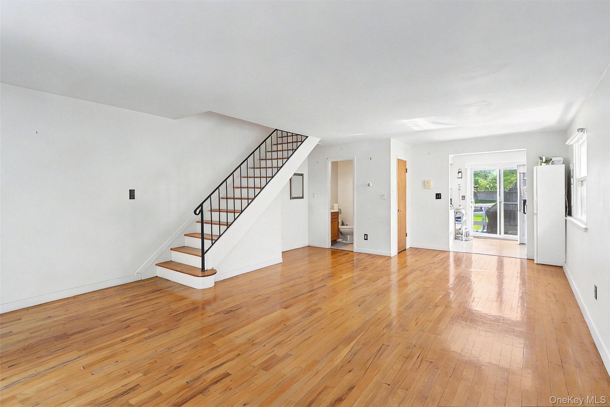 33-11 255th Street Property Photo 7