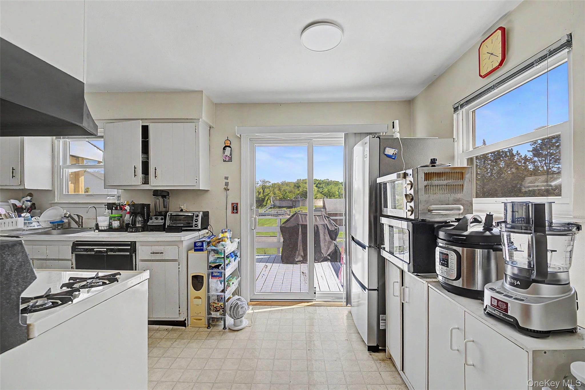 33-11 255th Street Property Photo 9