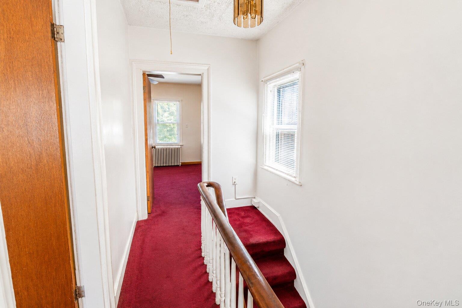 32 Hasbrouck Street Property Photo 31