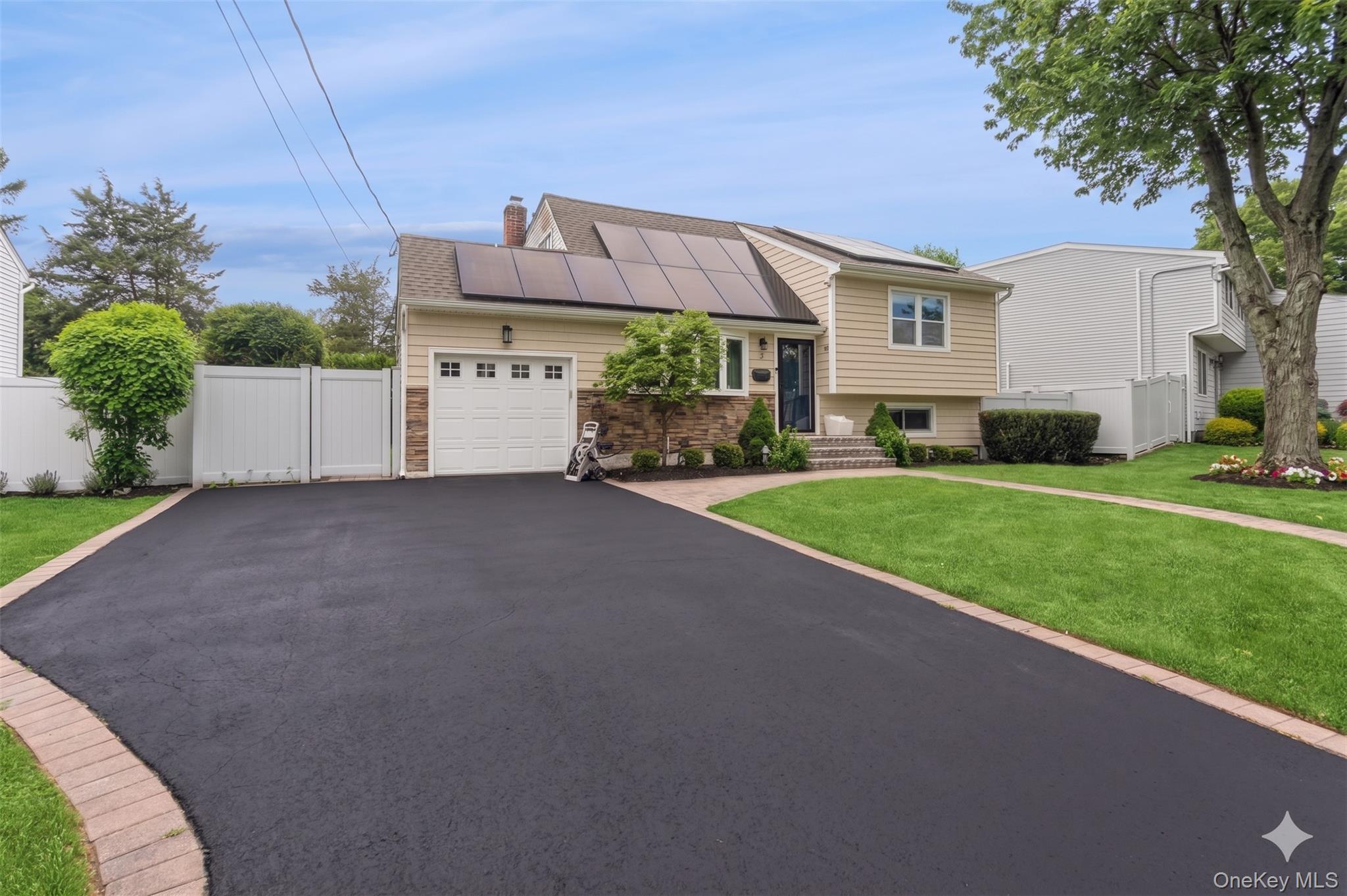 19 Fleetwood Avenue Property Photo 1