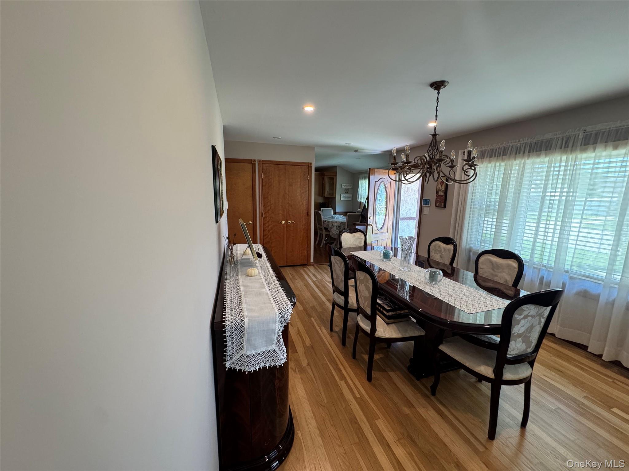 98 W 8th Street Property Photo 4