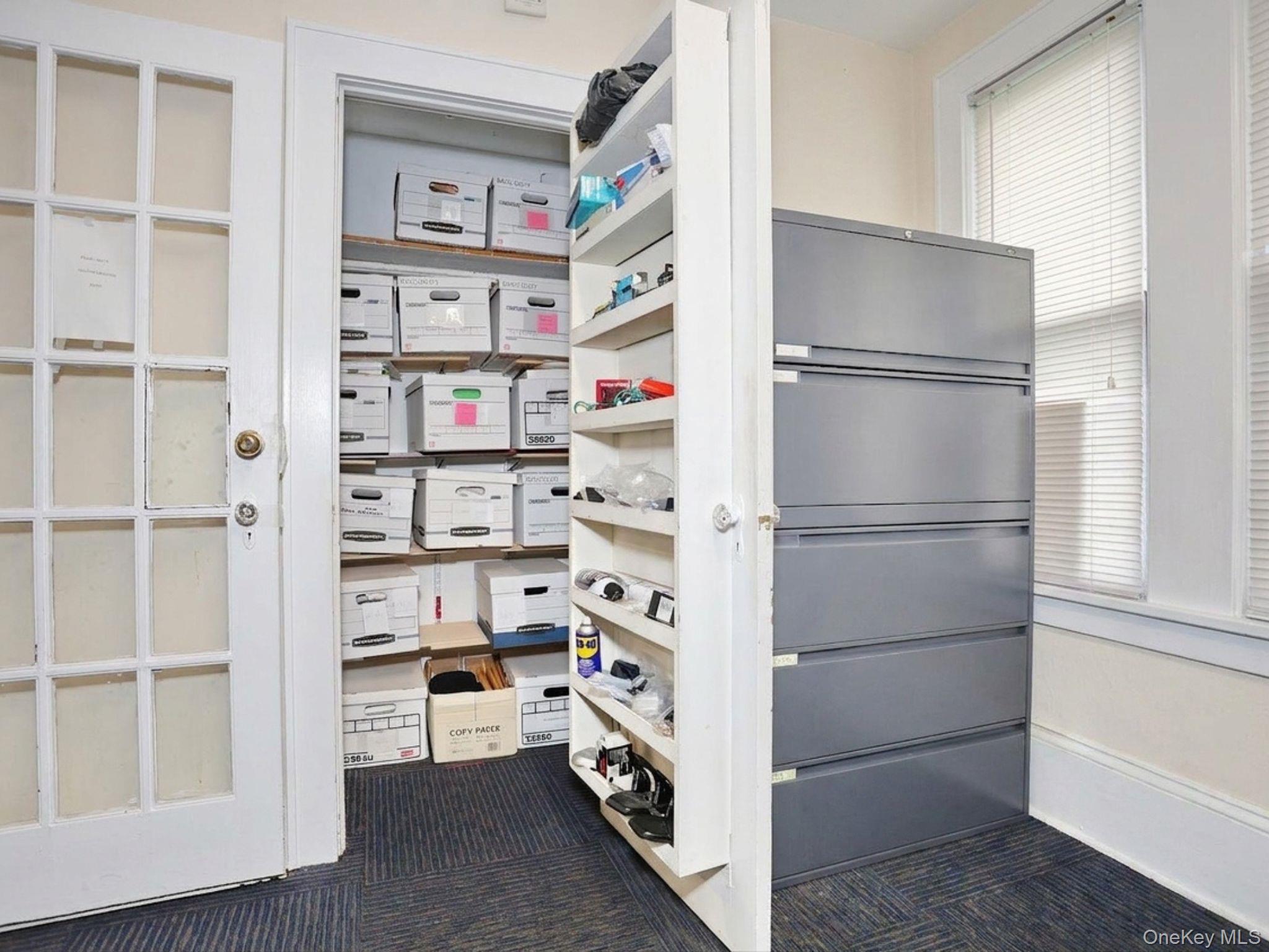 22 S Madison Avenue Property Photo 17