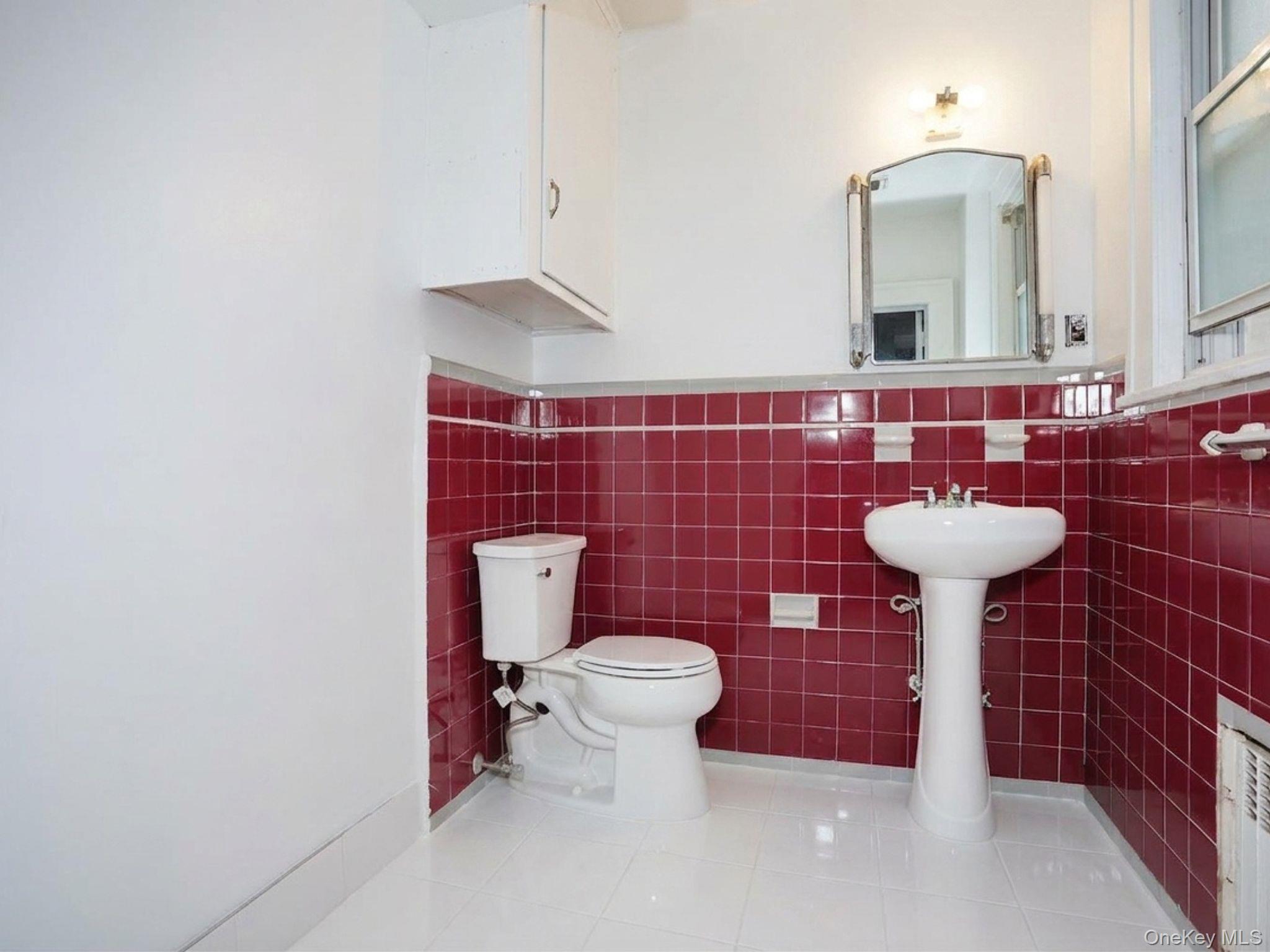 22 S Madison Avenue Property Photo 24