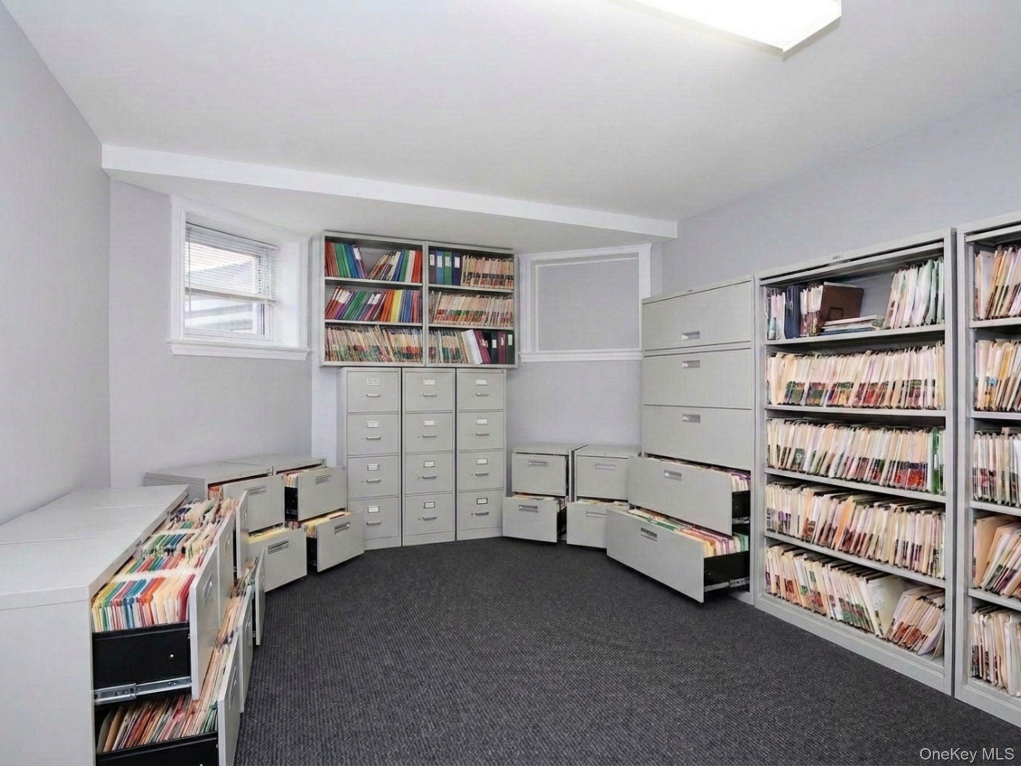 22 S Madison Avenue Property Photo 25