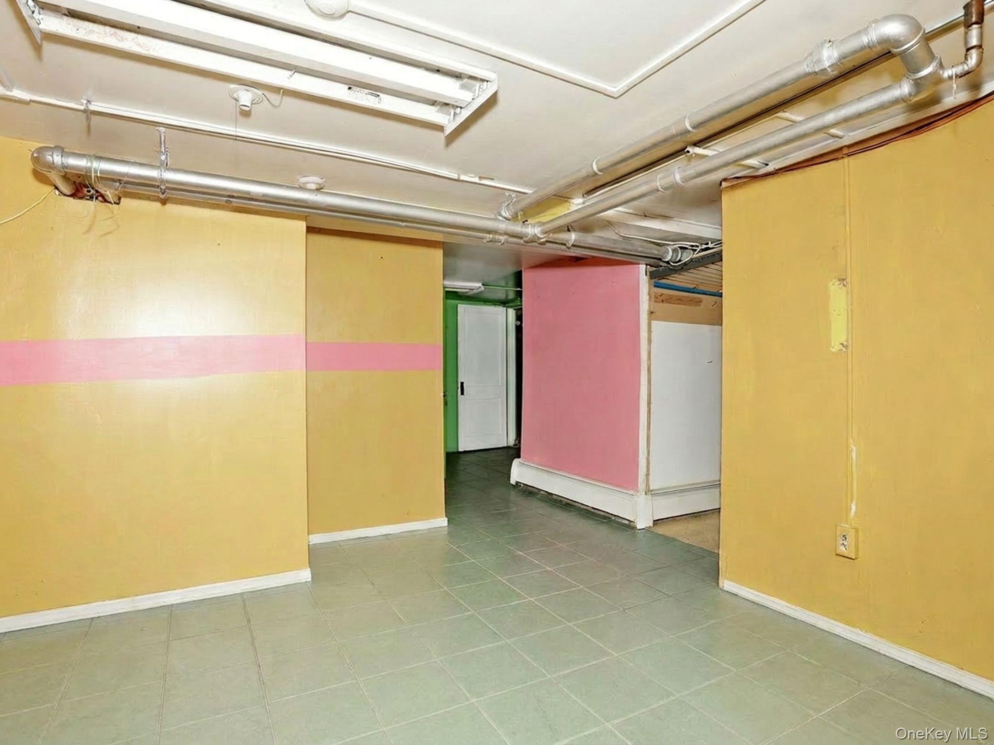 22 S Madison Avenue Property Photo 30