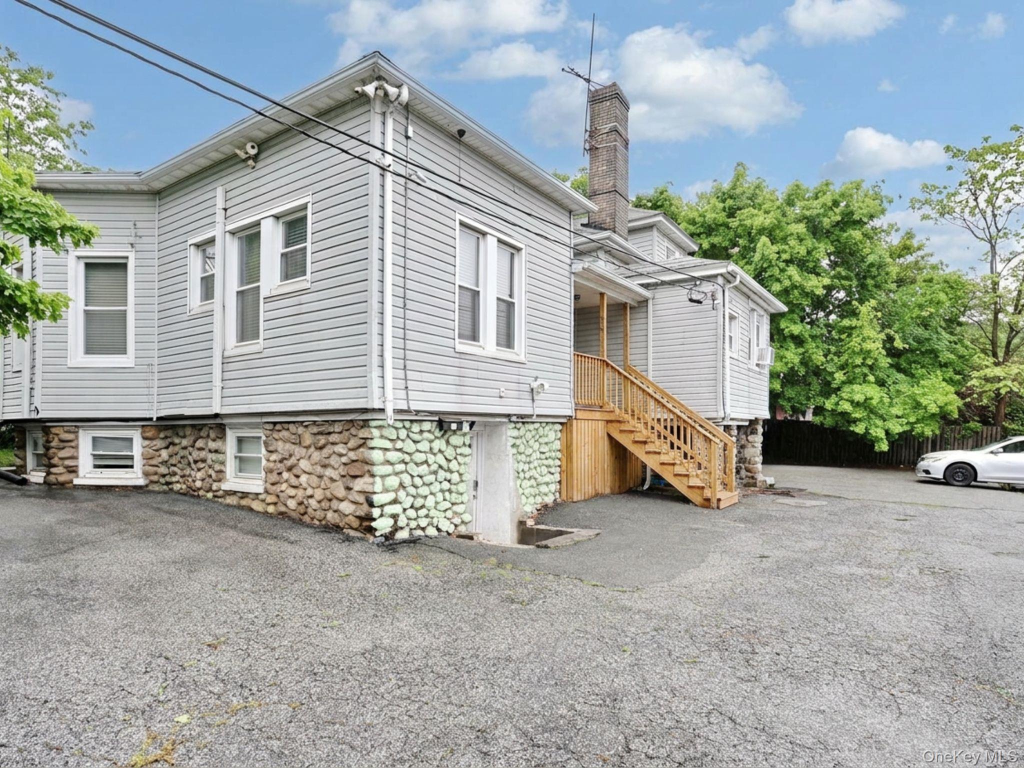 22 S Madison Avenue Property Photo 37